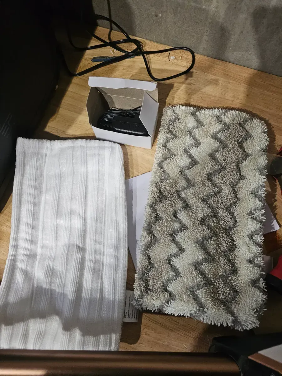 SteamSpot Corded Steam Mop with Steam Blaster for Hard Floors in White with XL Removable Tank, Washable Pads, S2001 - image 4