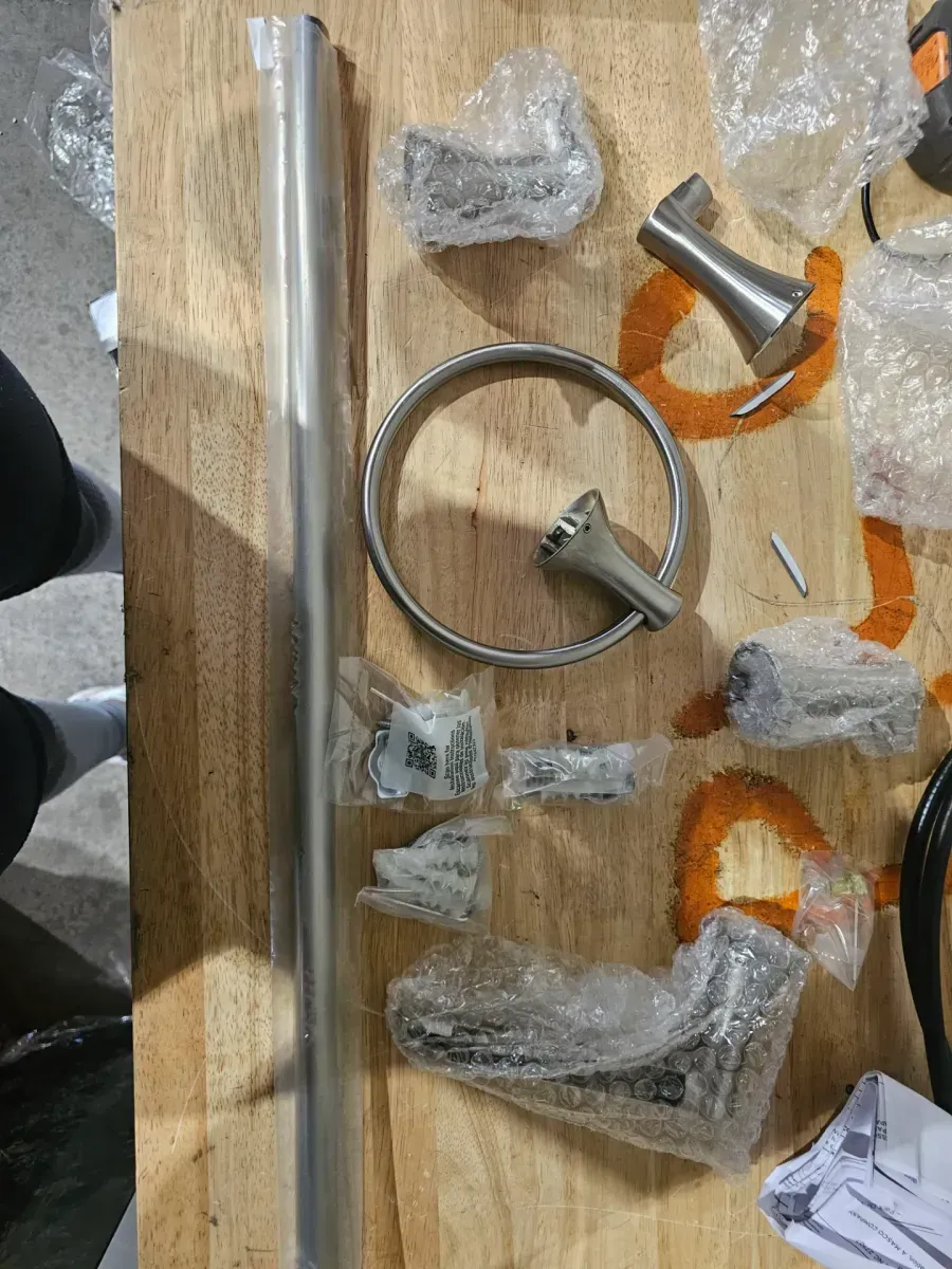 Greydon 3-Piece Bath Hardware Set w/18 in . Towel Bar w/6 in. extender, Toilet Paper Holder, Towel Ring, Brushed Nickel - image 2