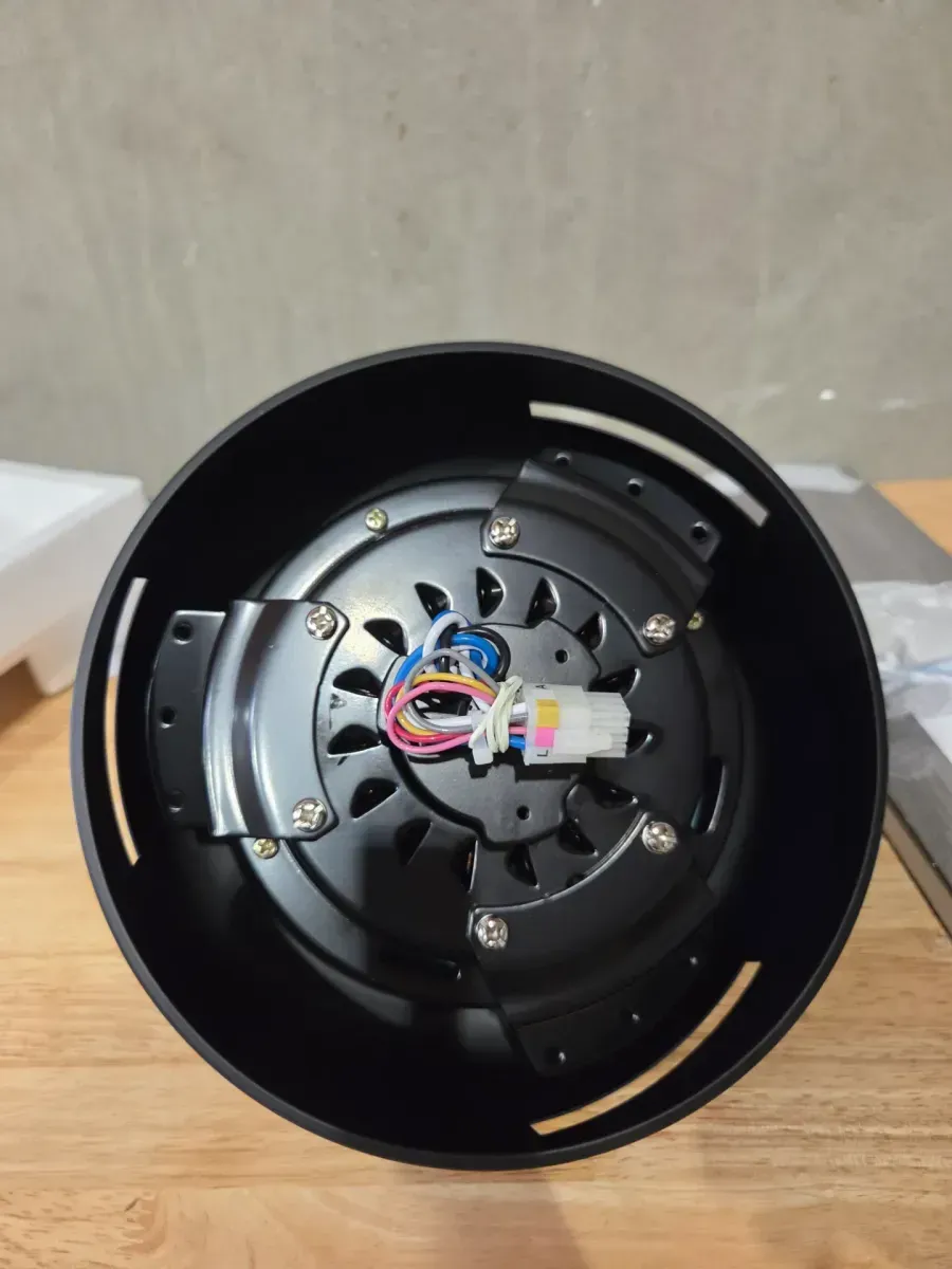 Modern 5-Blade Ceiling Fan with LED Light and Remote Control - image 6