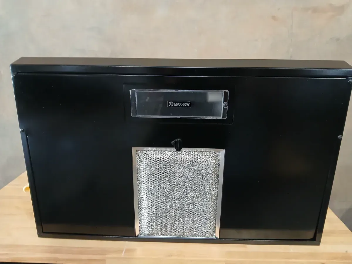 Arno 30 in. 240 CFM Convertible Under Cabinet Range Hood in Black with Lighting and Charcoal Filter - image 4