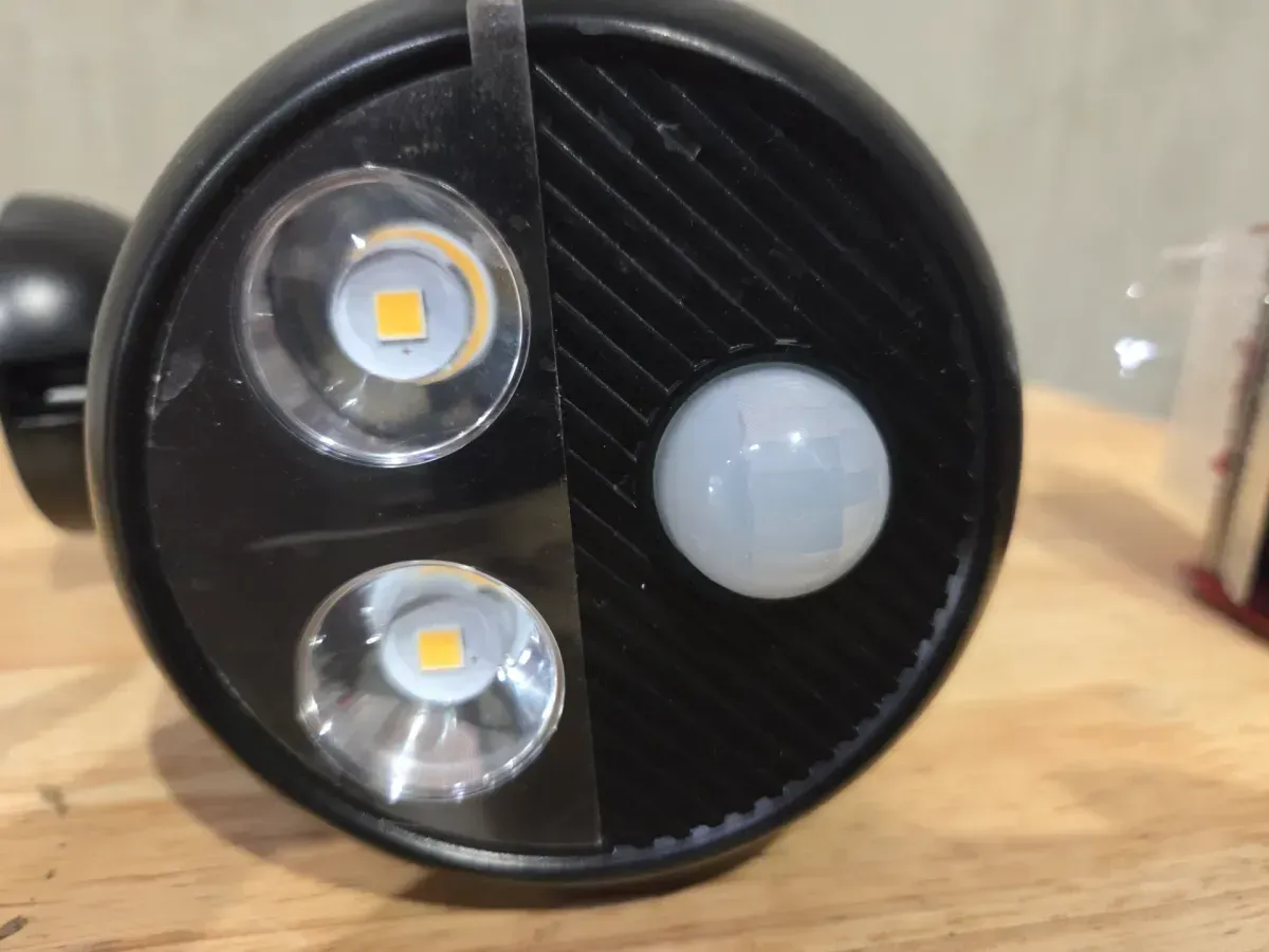 120-Degree Black Motion Activated Battery Outdoor Integrated LED Security Flood Light, 4000K - image 2