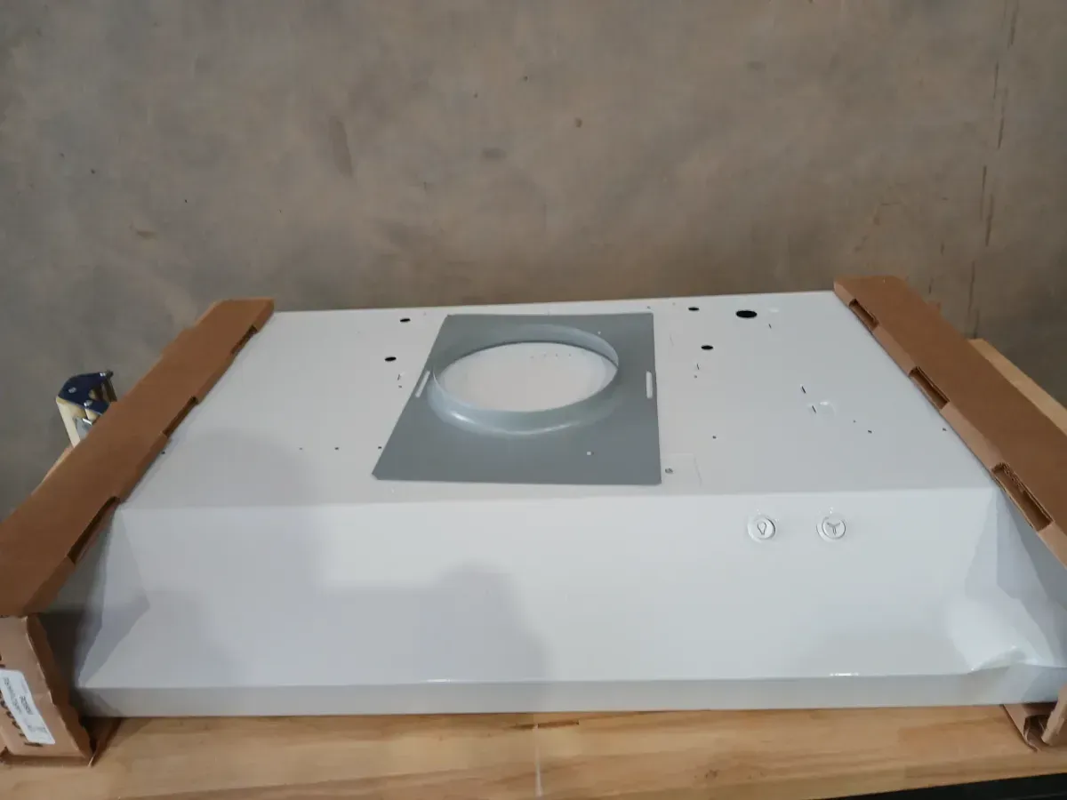 Arno 30 in. 240 CFM Convertible Under Cabinet Range Hood in White with Lighting and Charcoal Filter - image 5