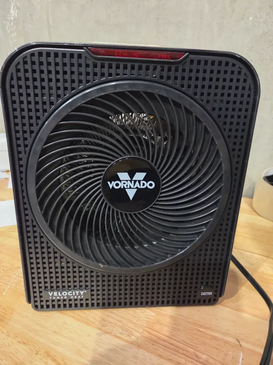Forced Air Velocity 5 Whole Room 1500-Watt 5118 BTU Electric Space Fan Electric Heater Furnace, Black - image 2