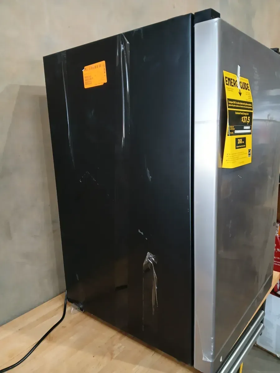 3.2 cu. ft. Mini Fridge in Stainless Steel Look without Freezer - image 5