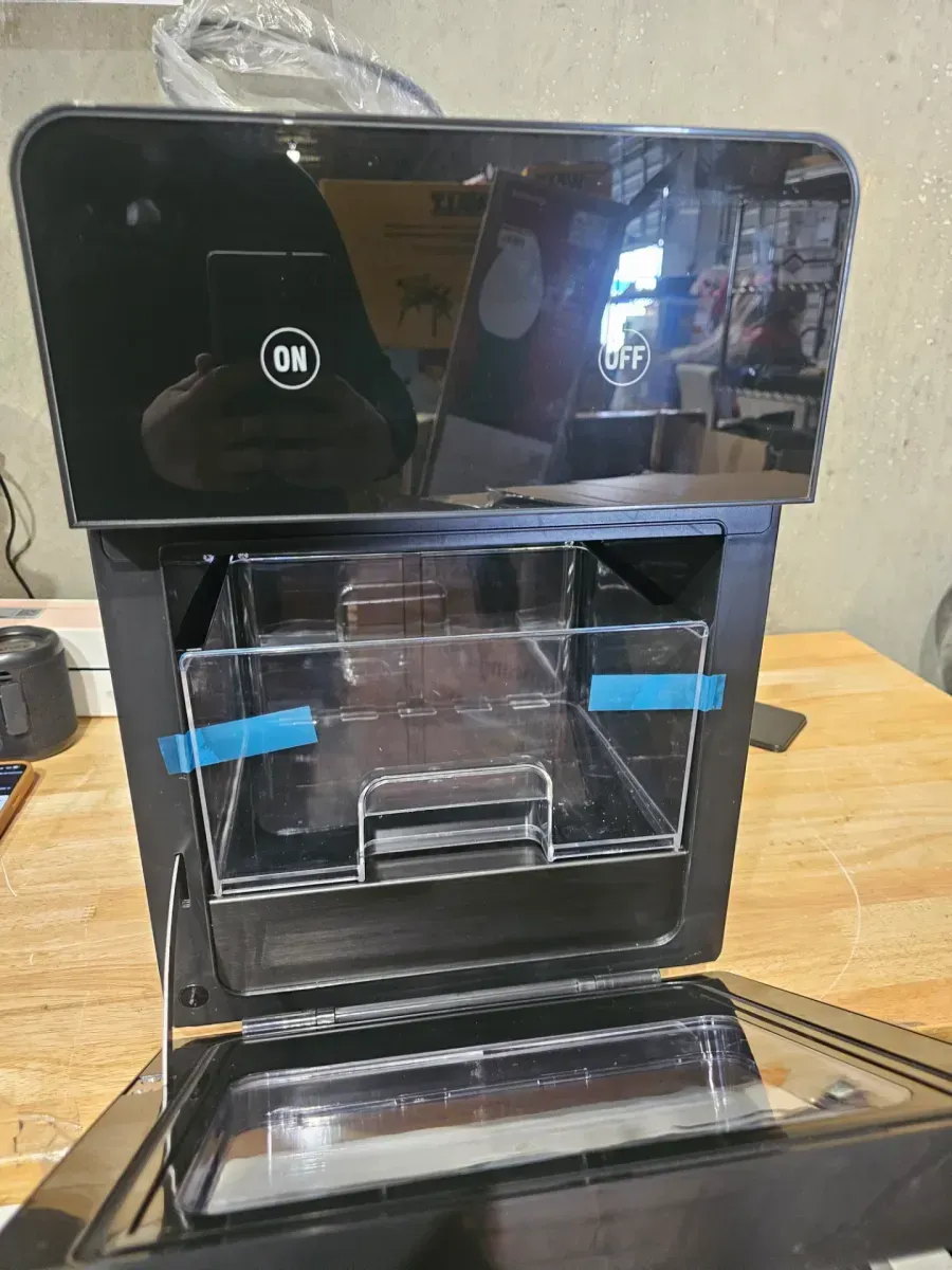 Countertop Sphere Ice Ball Maker - image 5