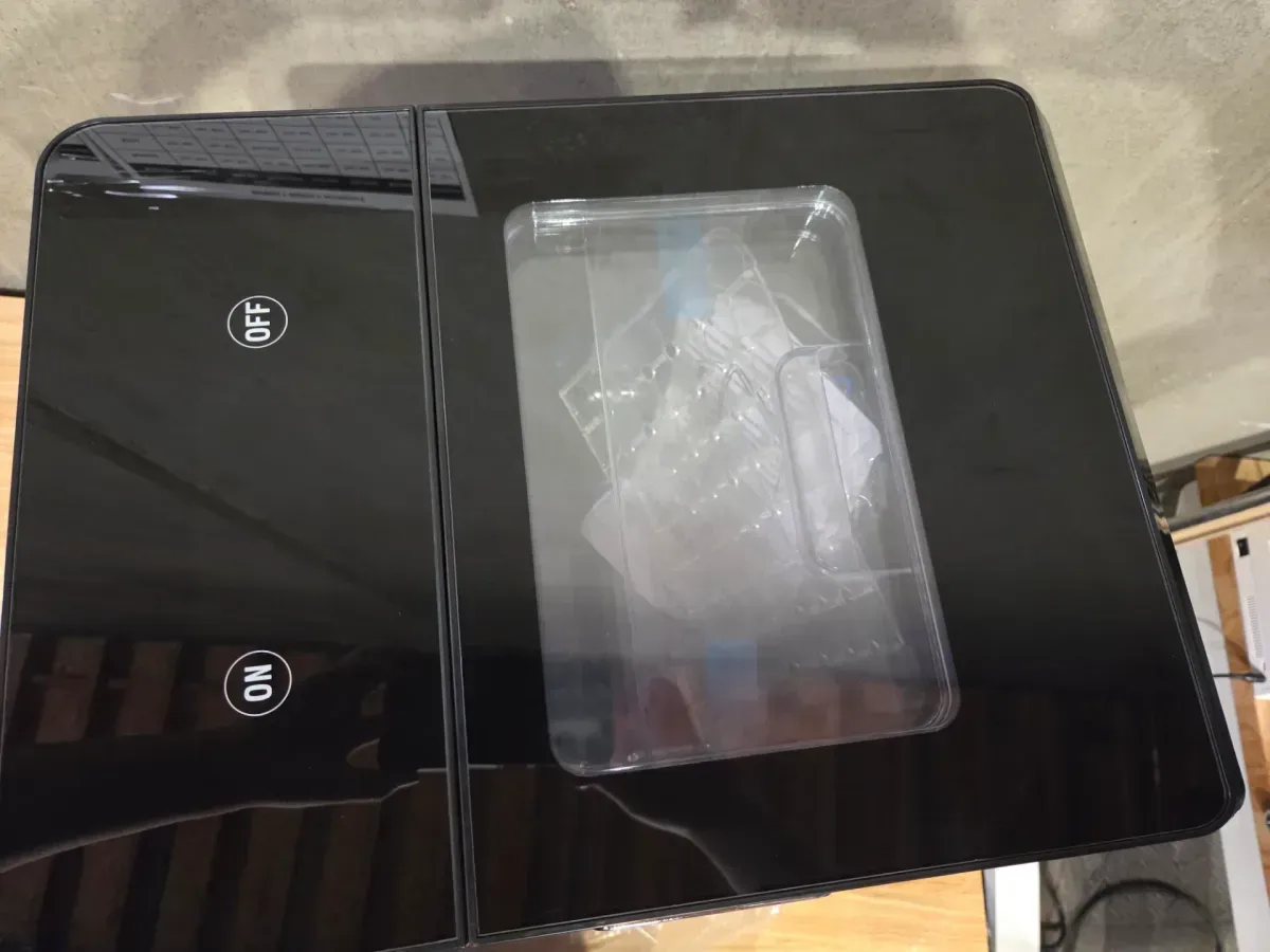 Countertop Sphere Ice Ball Maker - image 4