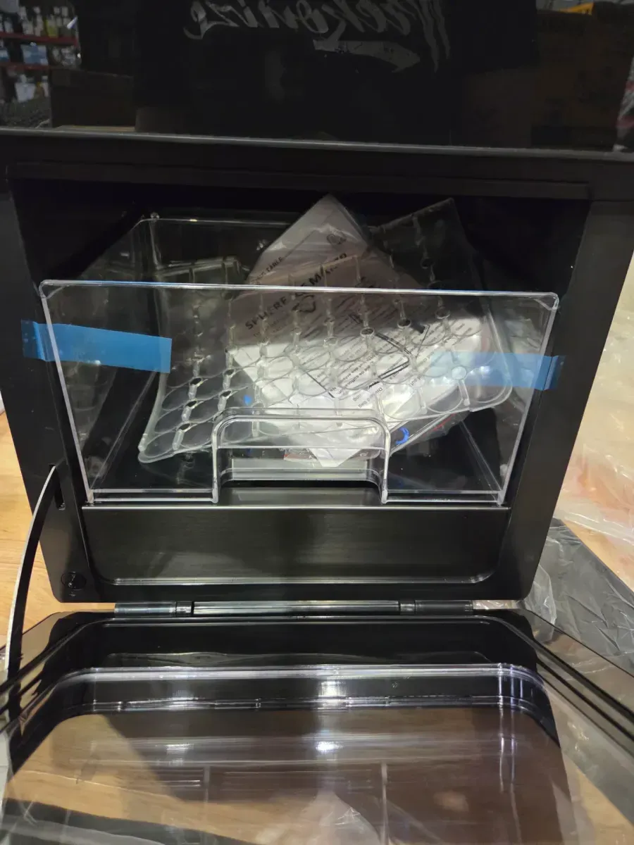 Countertop Sphere Ice Ball Maker - image 6