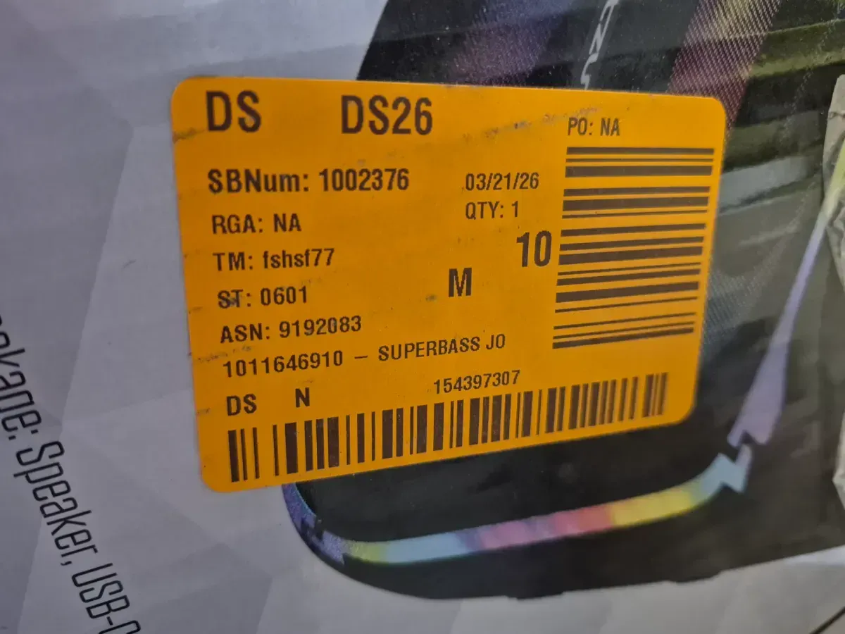 Speaker (Tzumi Super Bass Jobsite Speaker) - image 4