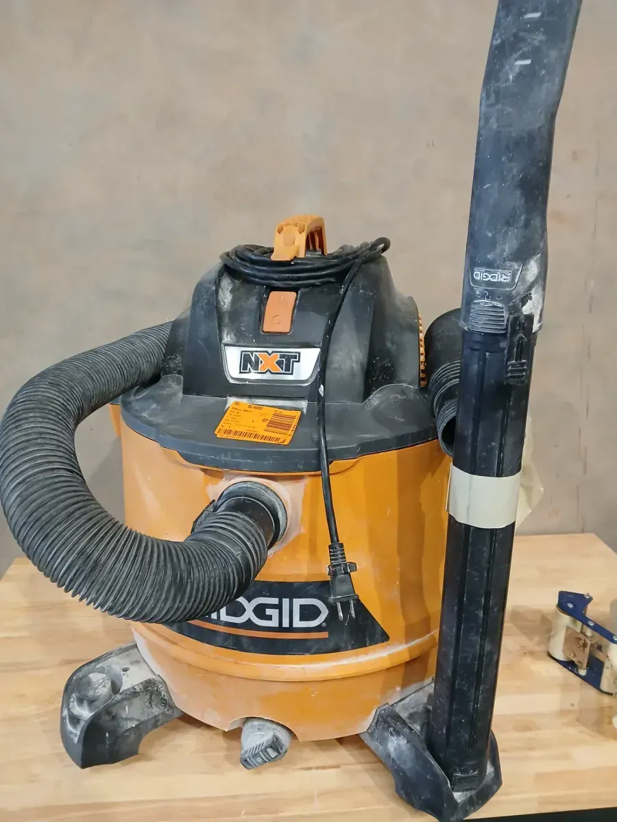 RIDGID 4 Gallon 5.0 Peak HP Portable Wet/Dry Shop Vacuum - image 2
