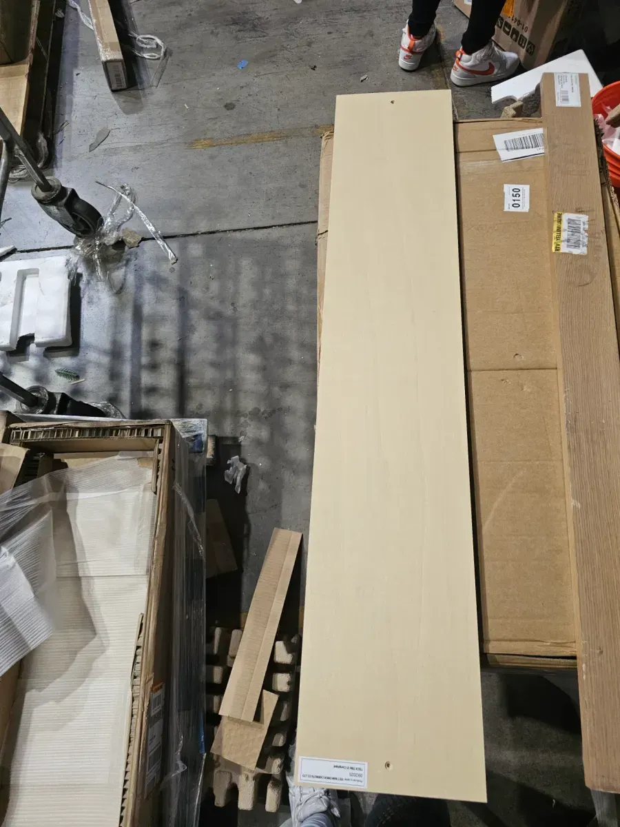 Avondale 9 in. W x 12 in. D x 42 in. H Ready to Assemble Plywood Shaker Wall Kitchen Cabinet in White Oak - image 4