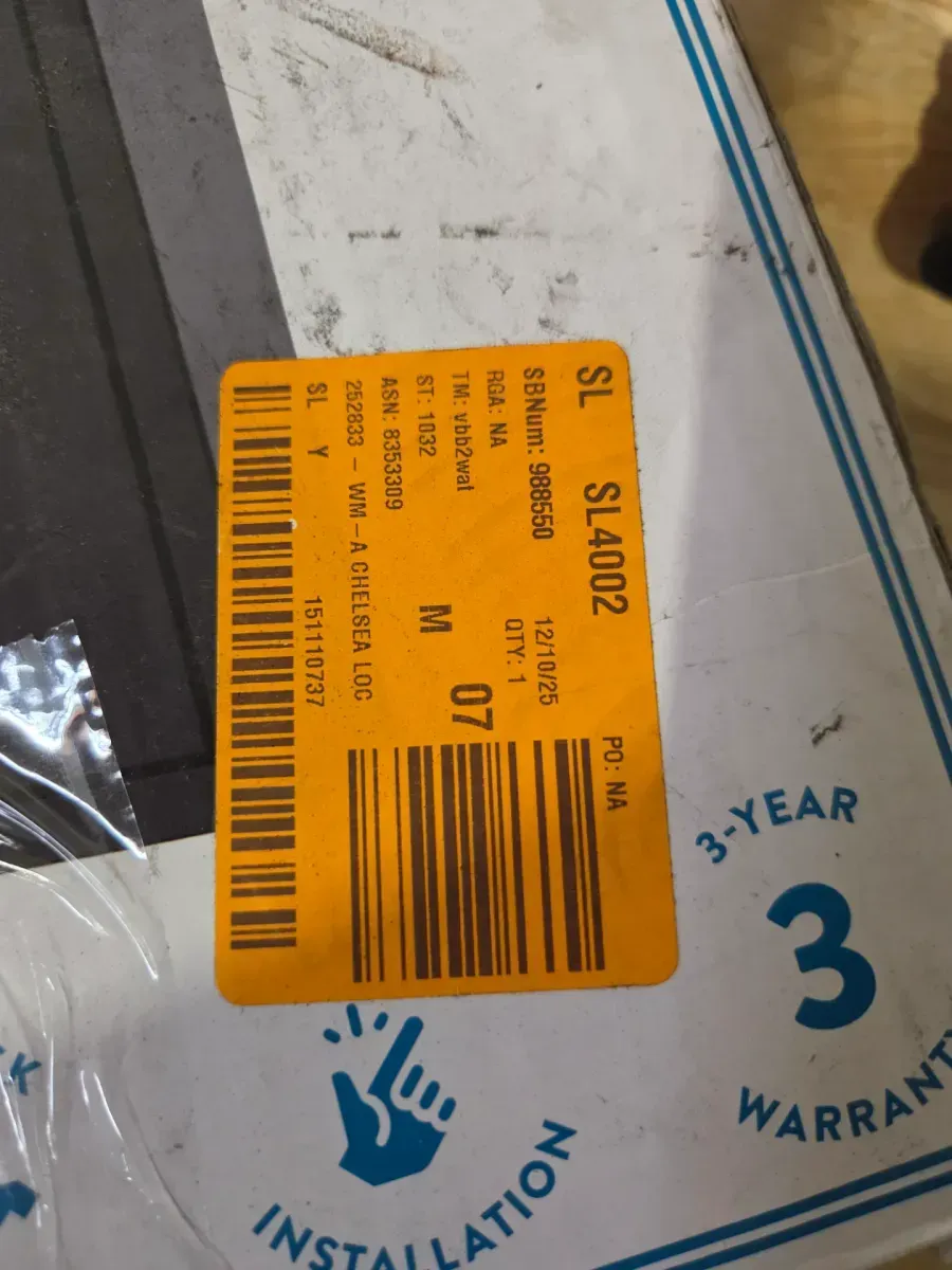 Chelsea Black, Small, Steel, Locking, Wall Mount Mailbox - image 5