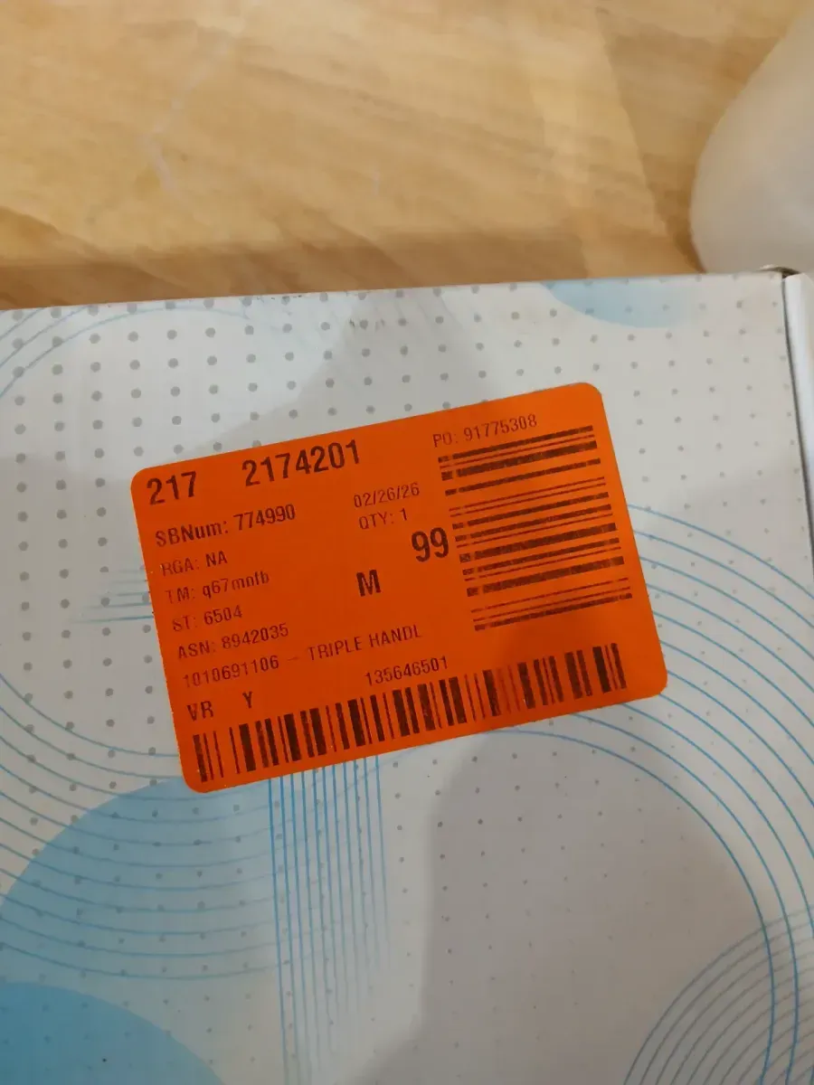 Modern Matte Black Wall-Mounted Tub and Shower Faucet Set with Rain Shower Head - image 4