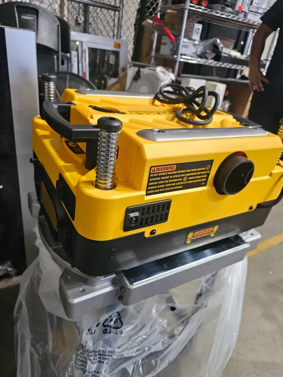 DEWALT 15 Amp Corded 13 in. Heavy-Duty 2-Speed Bench Planer with (3) Knives, In Feed Table and Out Feed Table - image 2