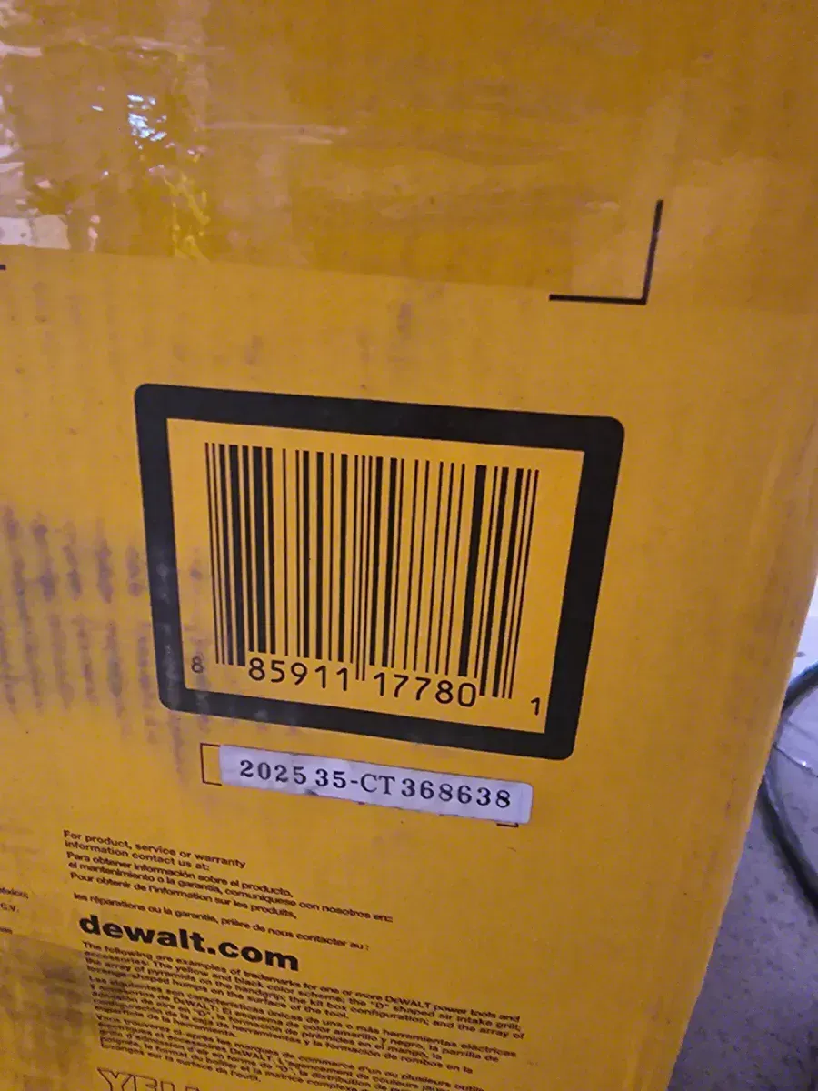 DEWALT 15 Amp Corded 13 in. Heavy-Duty 2-Speed Bench Planer with (3) Knives, In Feed Table and Out Feed Table - image 7