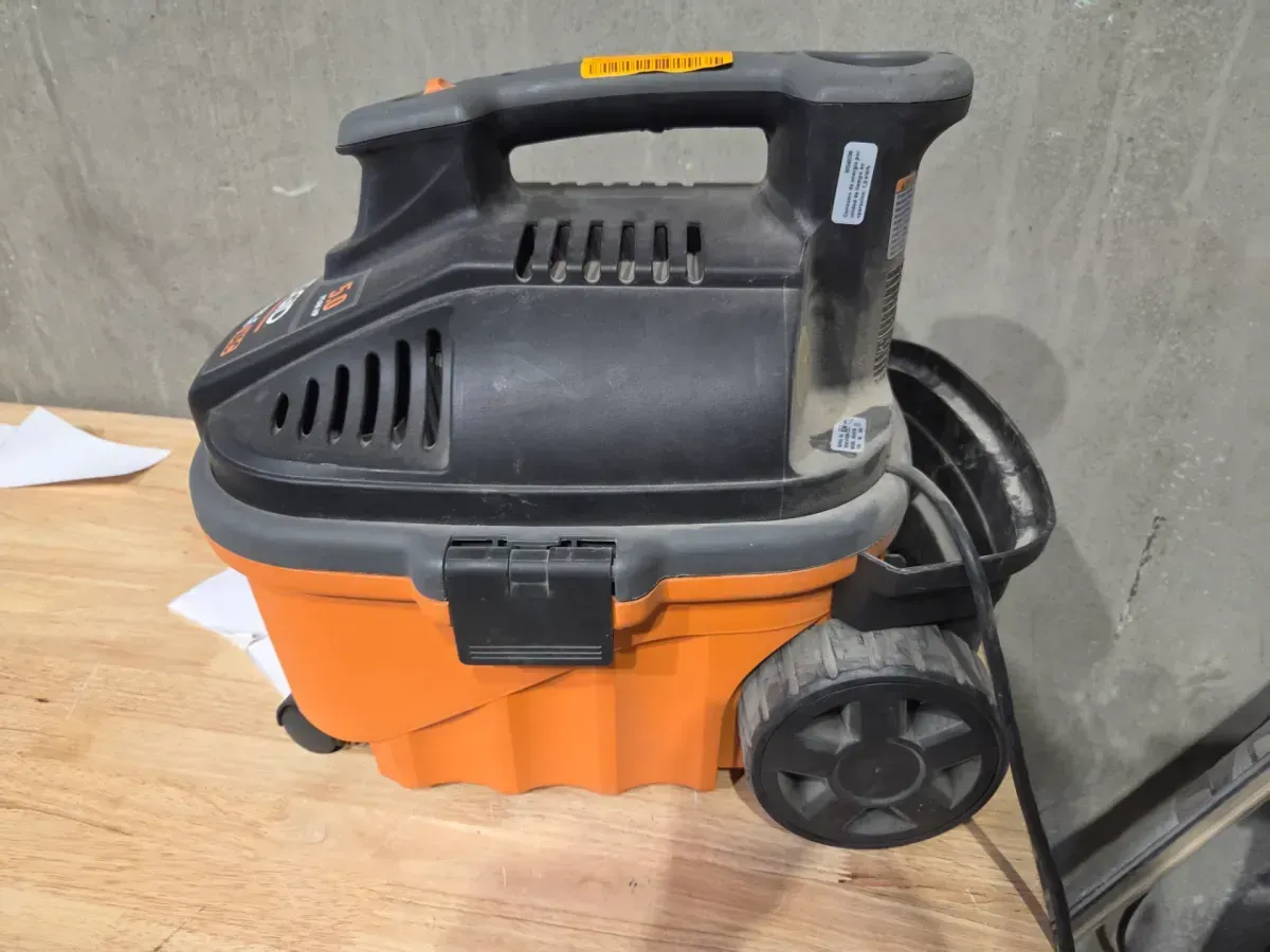 4 Gal. 5.0 Peak HP Portable Shop Vacuum WD4070 Wet Dry Vac with Fine Dust Filter, 14 ft. Locking Hose and Accessories - image 2