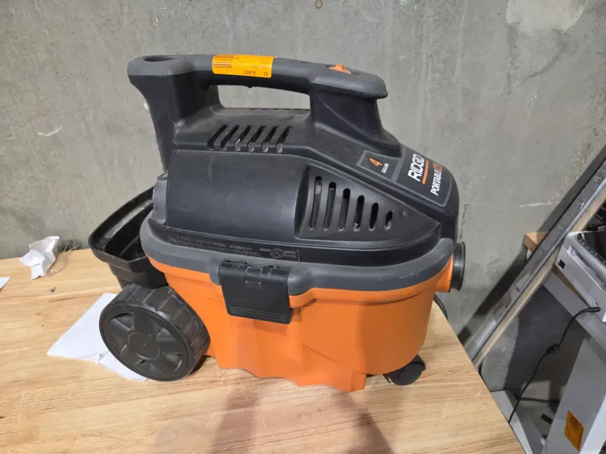 4 Gal. 5.0 Peak HP Portable Shop Vacuum WD4070 Wet Dry Vac with Fine Dust Filter, 14 ft. Locking Hose and Accessories - image 3