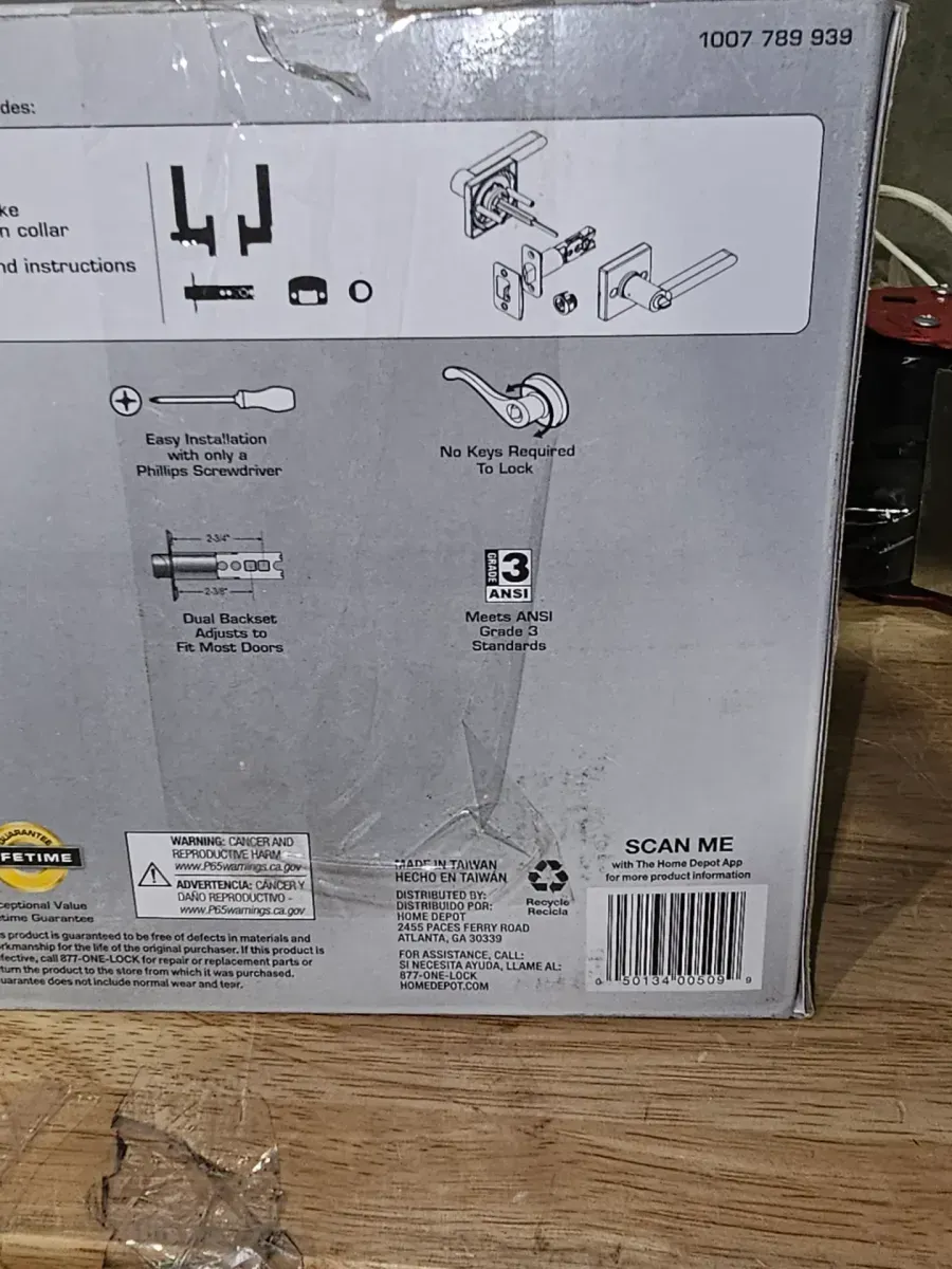 Defiant Tonebridge Matte Black Bed/Bath Door Handle with Square Rose - image 5