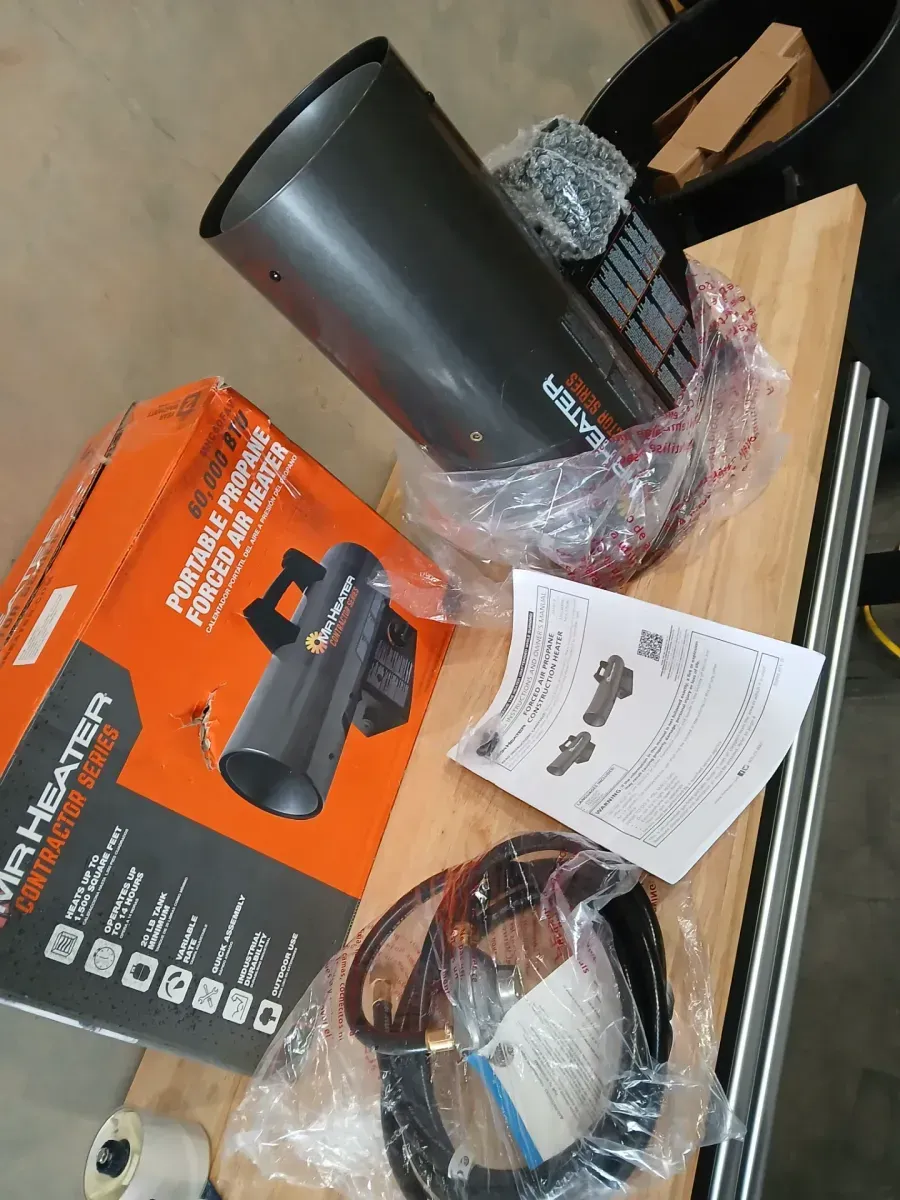 Contractor Series 60,000 BTU Forced Air Propane Outdoor Space Heater with 10 ft. Hose and Regulator - image 4