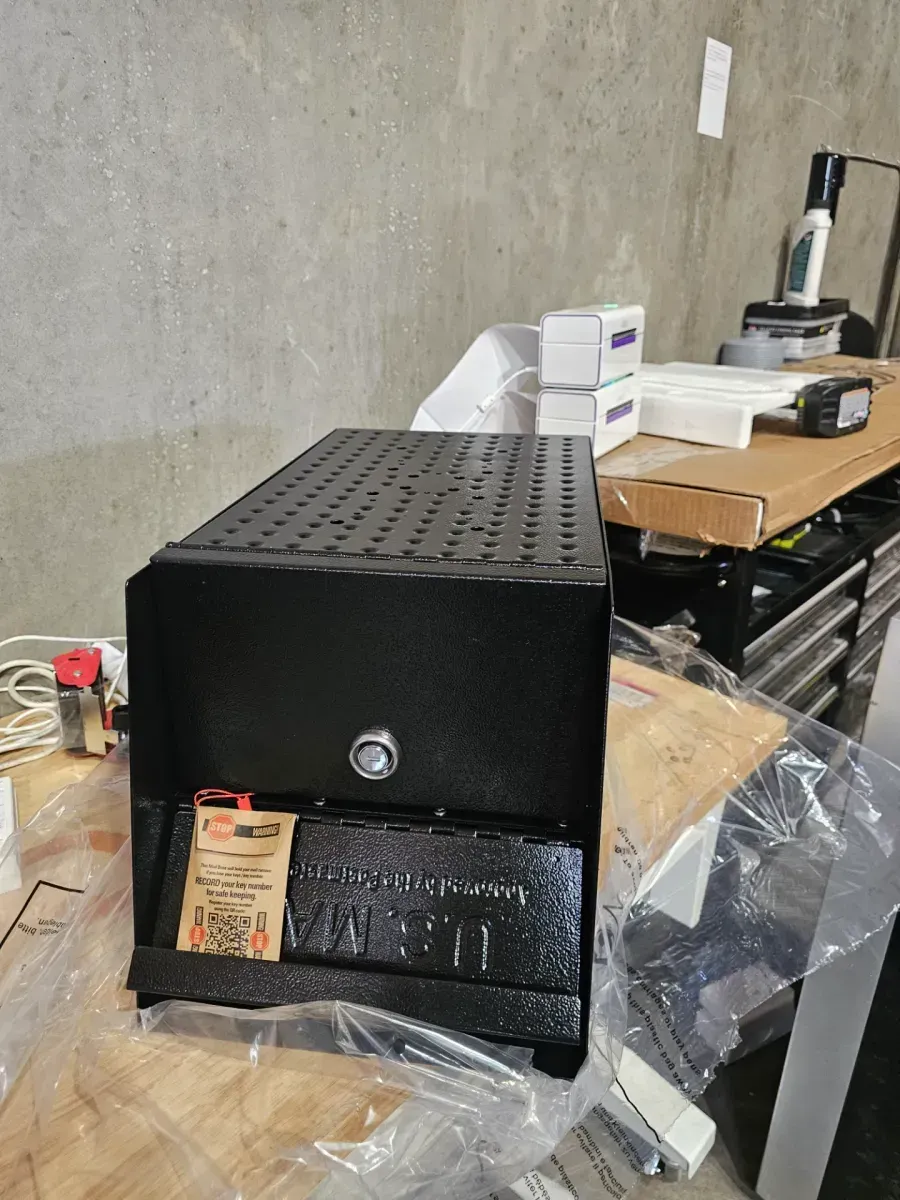 Mail Boss Mail Manager Locking Post-Mount Mailbox with High Security Reinforced Patented Locking System, Black - image 2