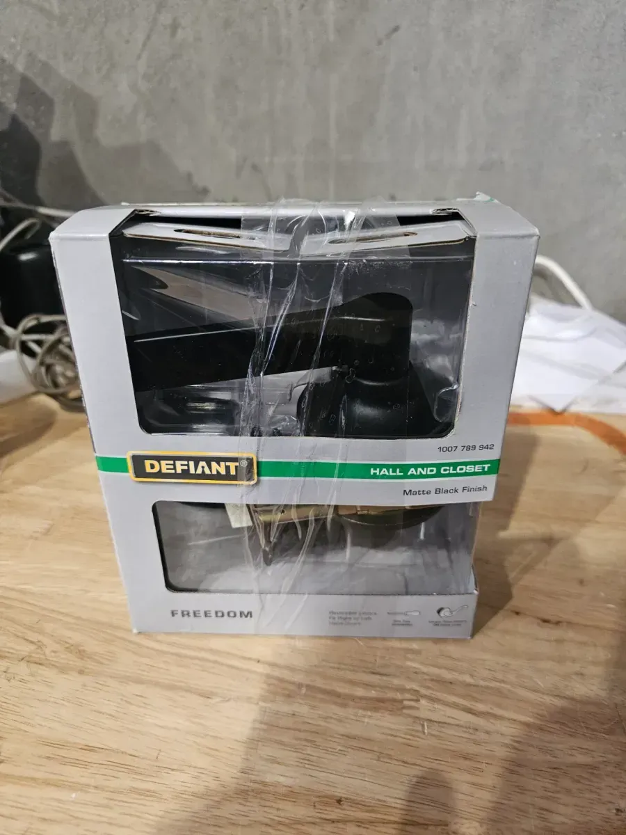 Freedom Matte Black Hall/Closet Door Lever 8-Pack - image 4