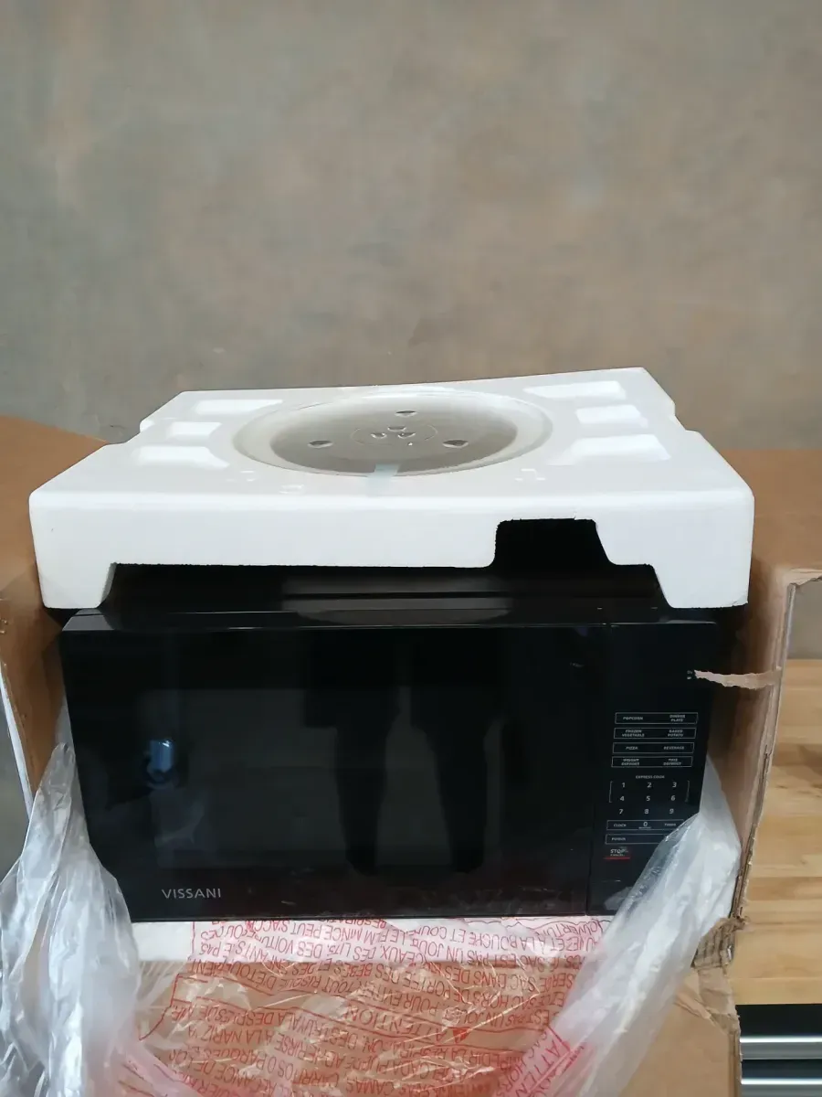 1.1 cu. ft. Countertop Microwave Oven in Black - image 5