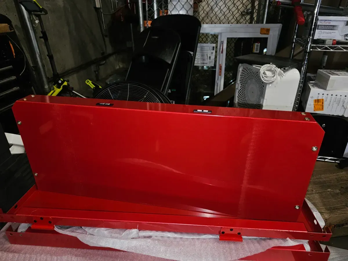 24-Gauge Steel Red Garage Cabinet - image 3