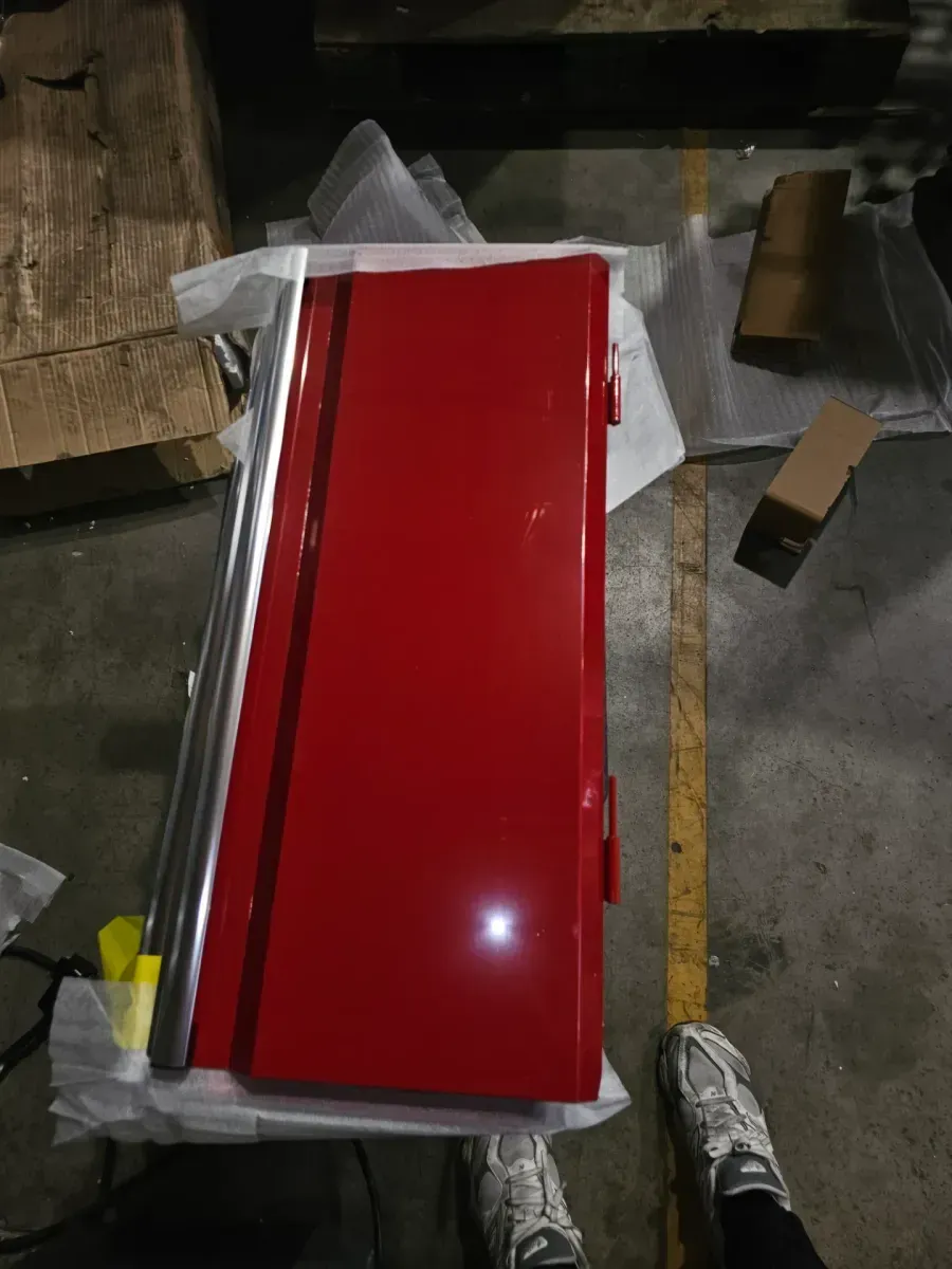 24-Gauge Steel Red Garage Cabinet - image 9