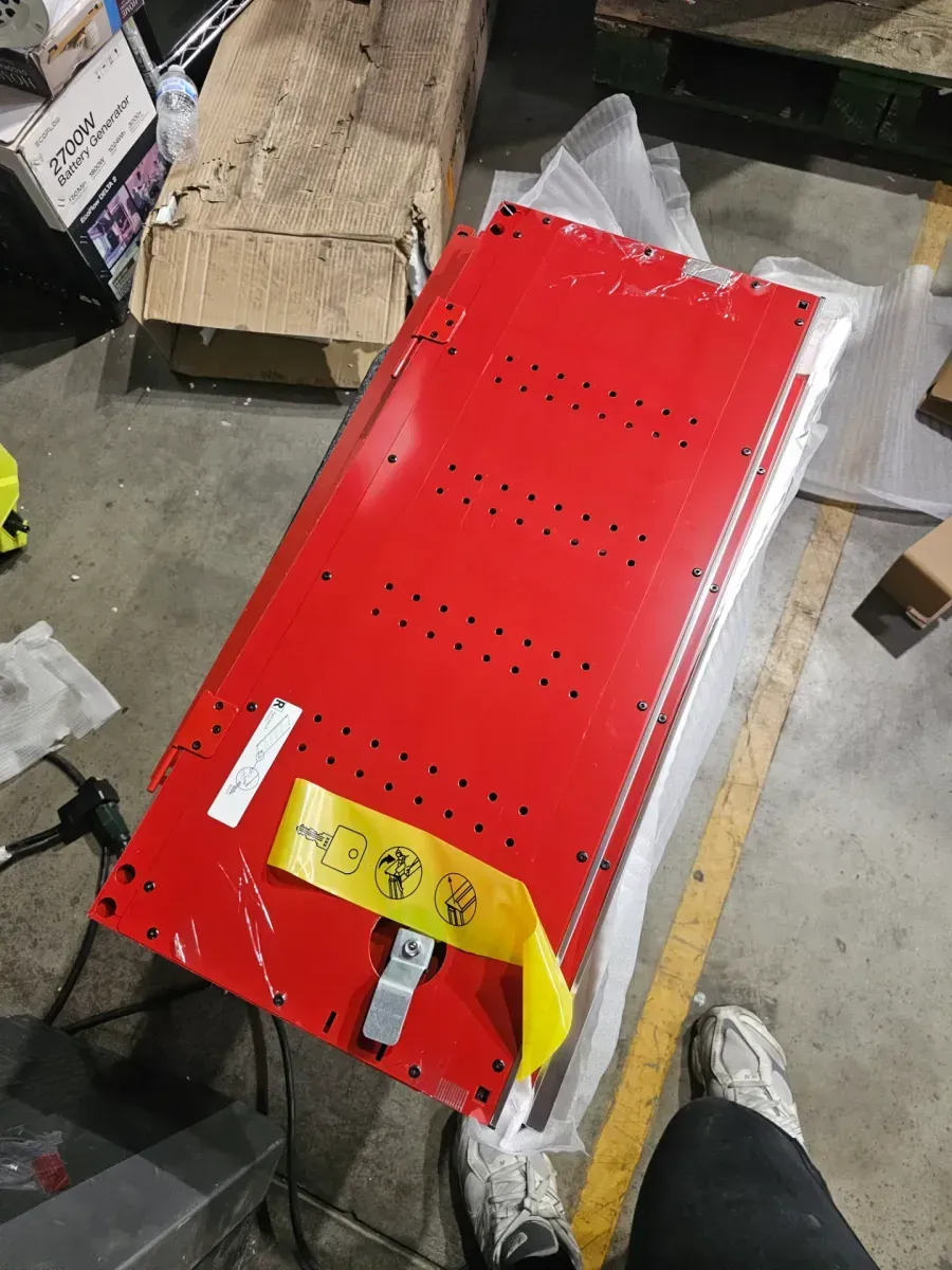 24-Gauge Steel Red Garage Cabinet - image 10