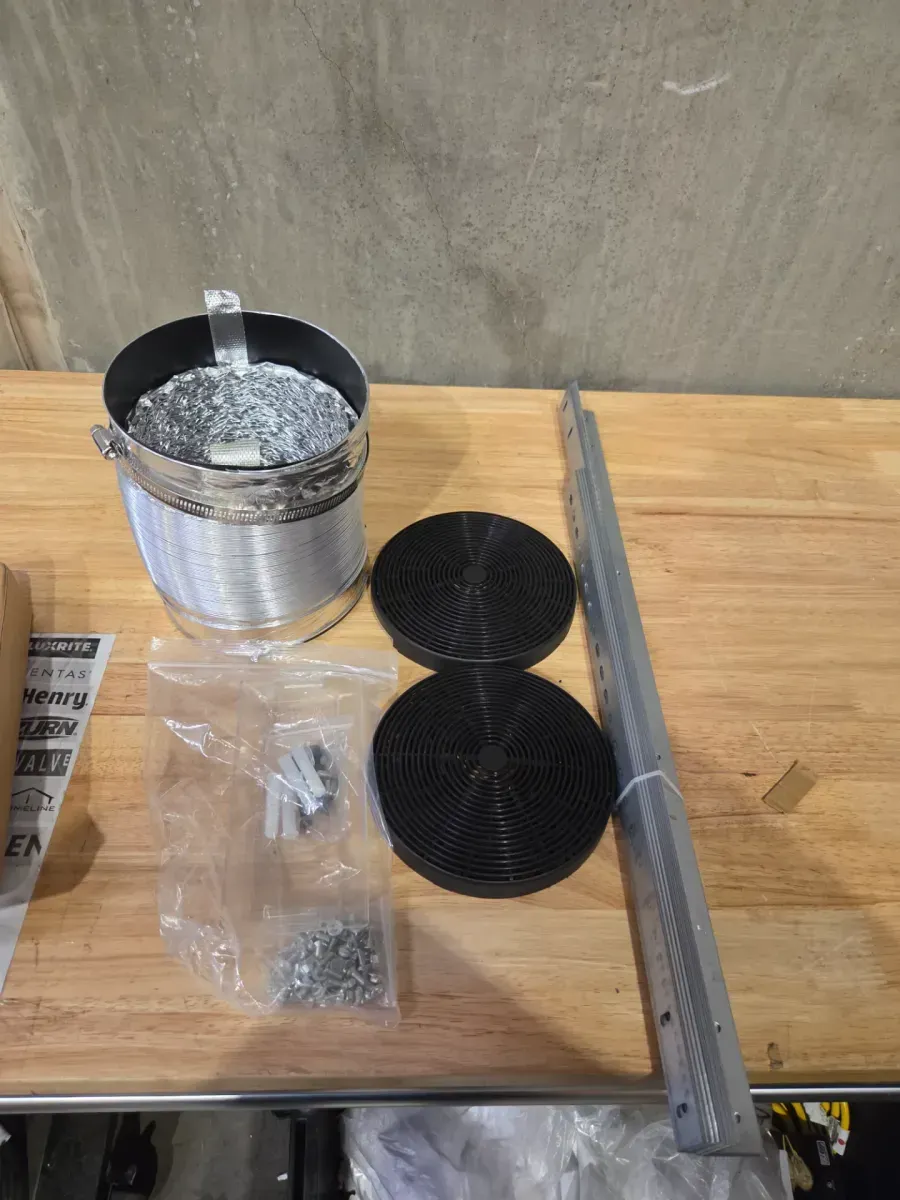 36 in. 400 CFM Convertible Quiet Island Range Hood Beverage in Stainless Steel w/ 4-LED Lights, Permanent Baffle Filters - image 3