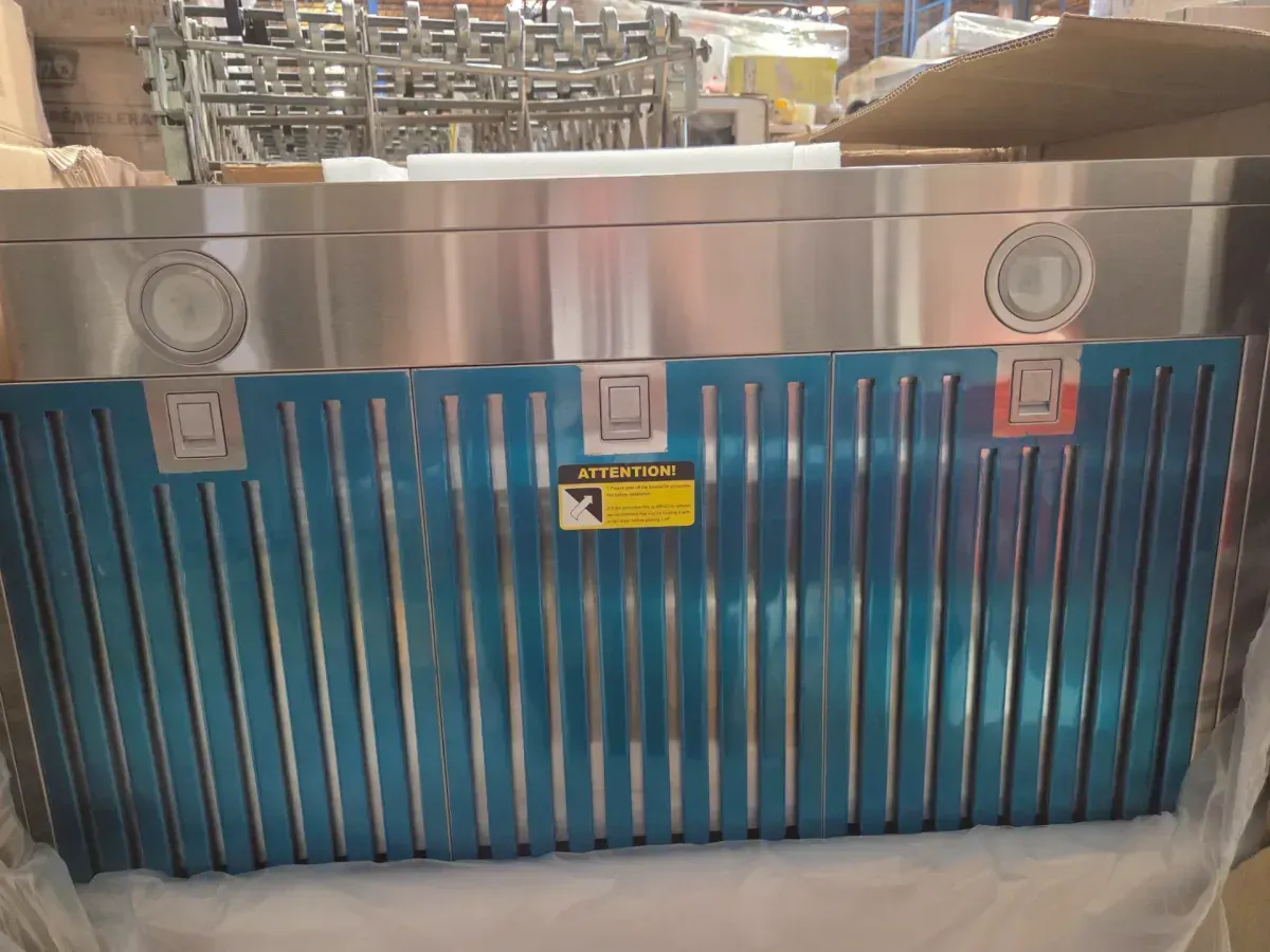 36 in. 400 CFM Convertible Quiet Island Range Hood Beverage in Stainless Steel w/ 4-LED Lights, Permanent Baffle Filters - image 5