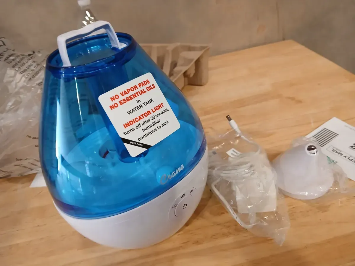 0.5 Gal. Droplet Ultrasonic Cool Mist Humidifier for Small to Medium Rooms up to 250 sq. ft. - Blue/White - image 4