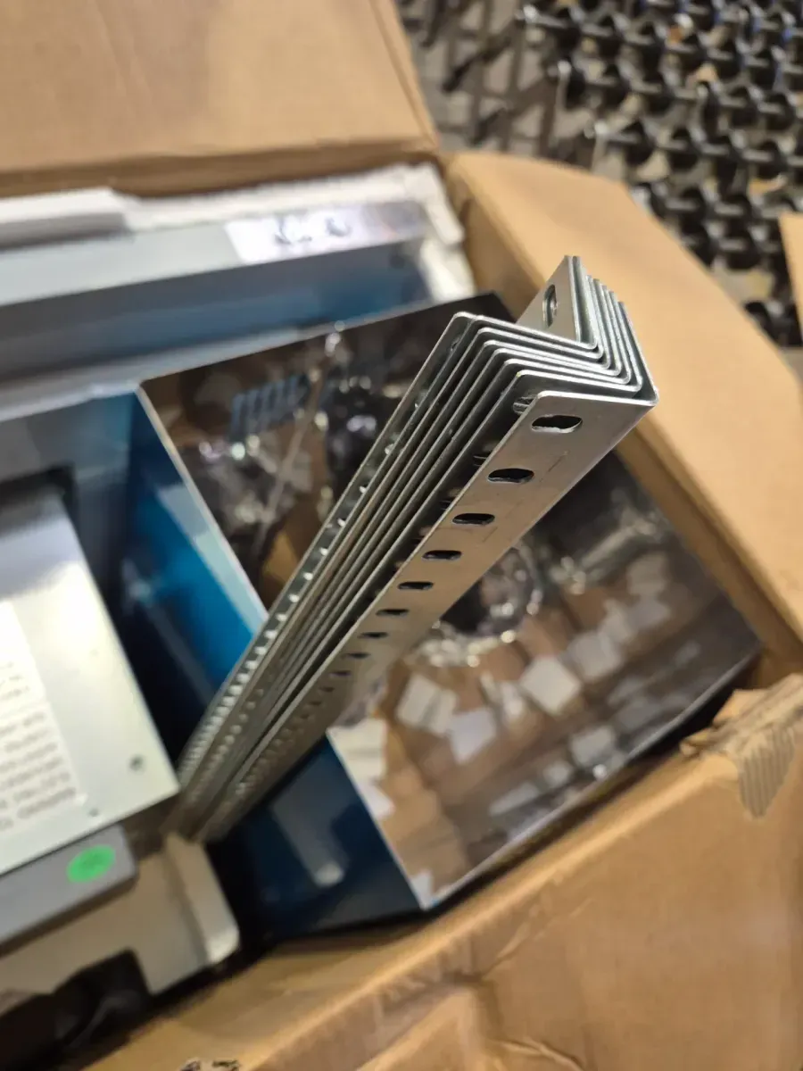 36 in. 350 CFM Convertible Island Mount Range Hood with LED Lights in Stainless Steel, Touch Control and Carbon Filters - image 5