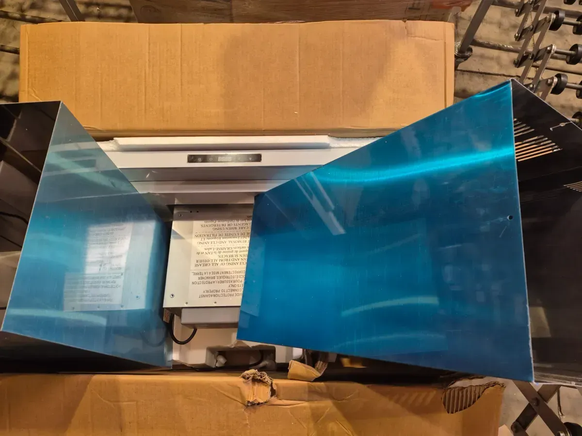 36 in. 350 CFM Convertible Island Mount Range Hood with LED Lights in Stainless Steel, Touch Control and Carbon Filters - image 6