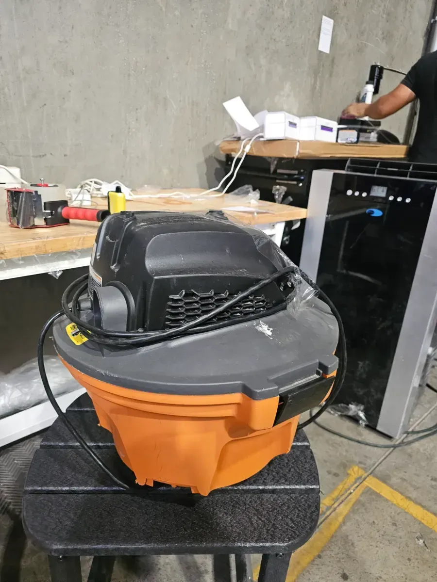 RIDGID 6 Gal. 3.5 Peak HP NXT Shop Vacuum Wet Dry Vac with General Debris Filter, Locking Hose and Attachments HD06001 - image 3