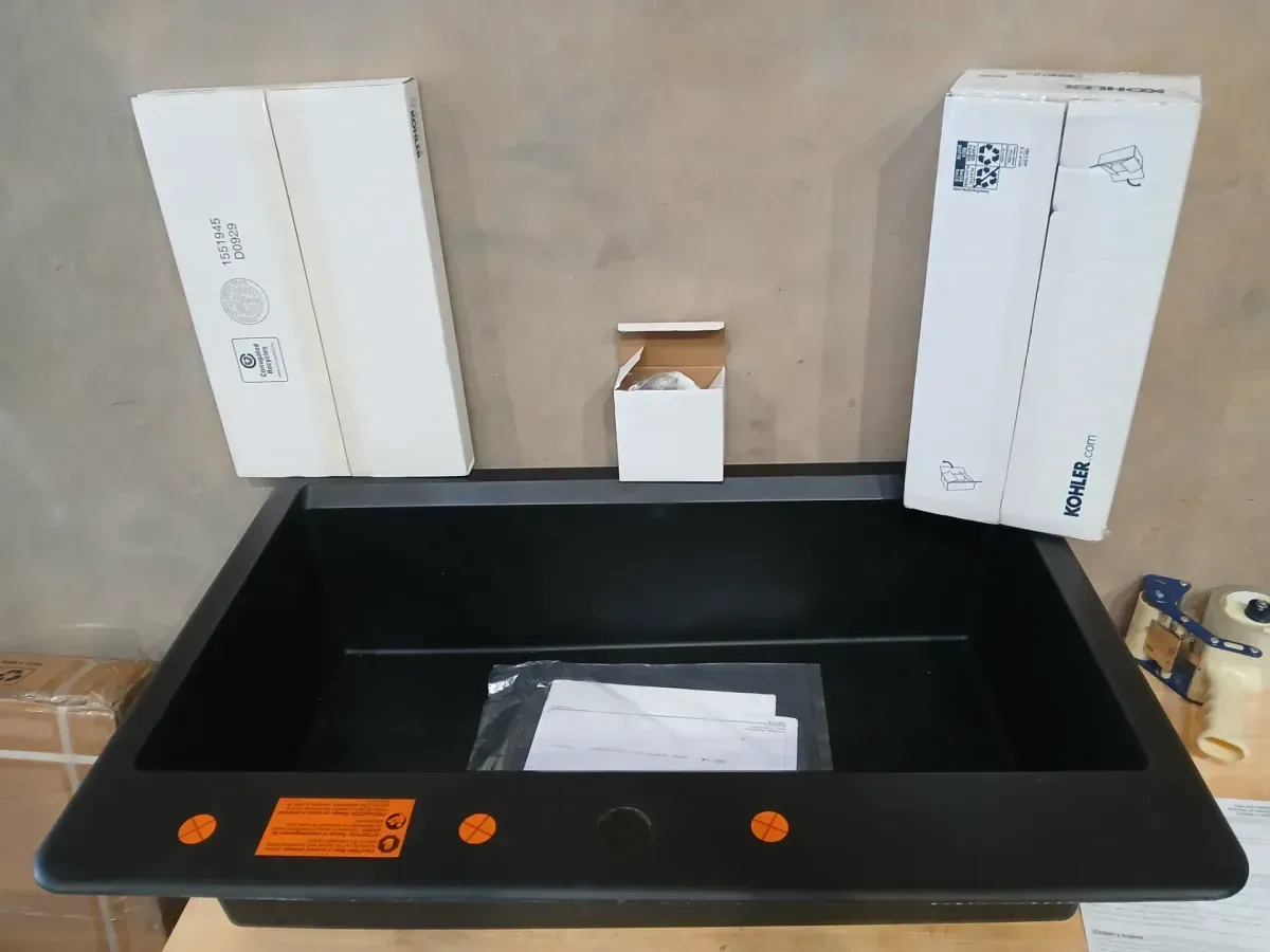 Lassen 33 in. Drop-in Single Bowl Granite Composite Kitchen Workstation Sink in Matte Black with Accessories - image 4