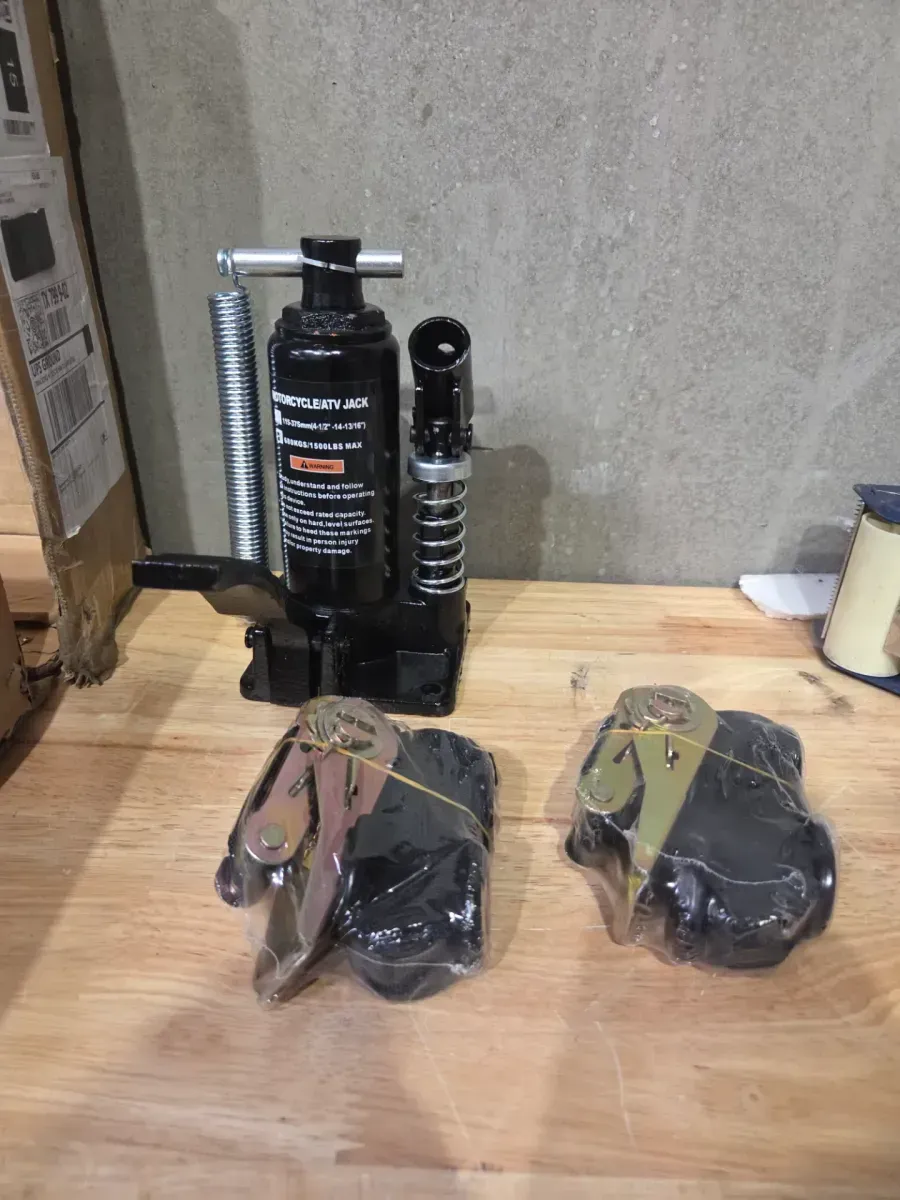 Steel Hydraulic Motorcycle Jack Stand, 1500 lbs. ATV Scissor Lift Jack, 4.7 in. 15 in. Scissor Lift Jack Stand - image 2