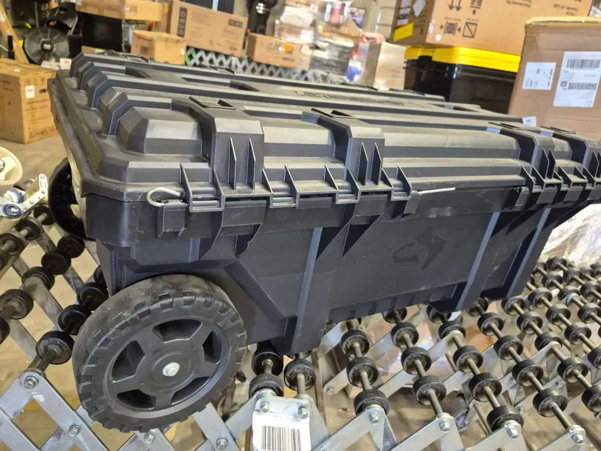 36.5 in. Black Heavy Duty Medium Rolling Toolbox with Keyed Lock - image 4