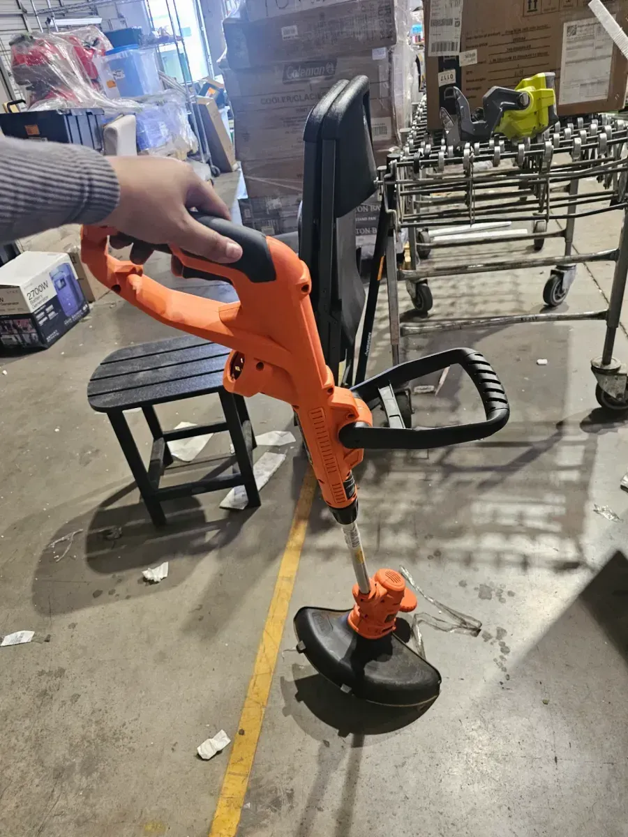 14 in. 6.5 AMP Corded Electric Single Line 2-in-1 String Trimmer & Lawn Edger with Automatic Feed and POWERDRIVE - image 3