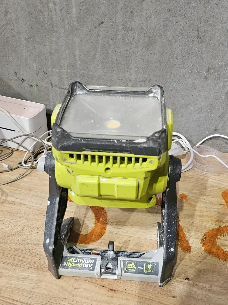 ONE+ 18V Hybrid LED Work Light (Tool Only) - image 3