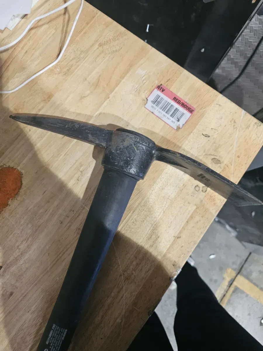 2.5 lb. Pick Mattock with 36 in. Fiberglass Handle - image 3