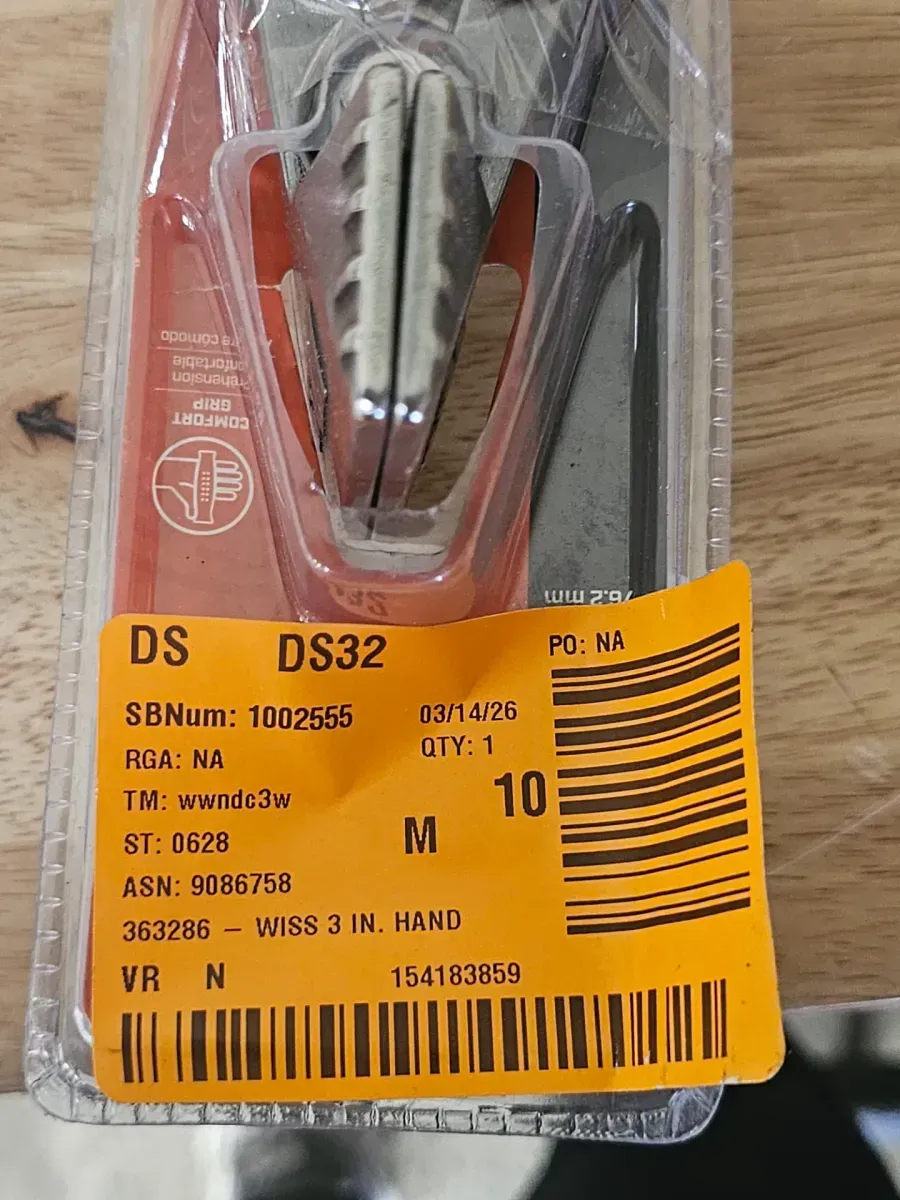 Wiss 3-1/4 in. Hand Seamer with 1-1/4 in Jaw Capacity - image 4