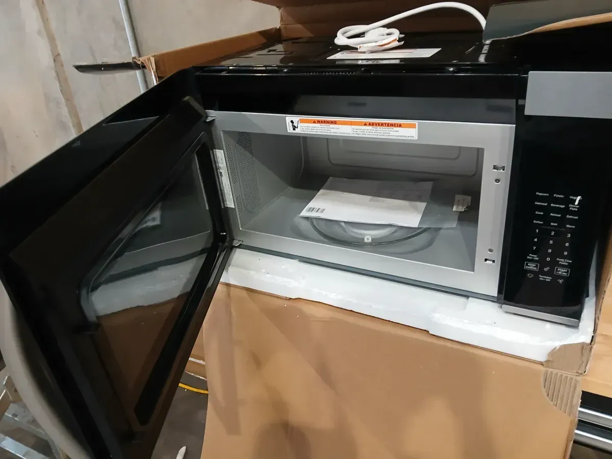 20.6 in. W 1 cu. ft. Countertop Microwave in Stainless Steel Convection with Air Fry 1050-Watt - image 5