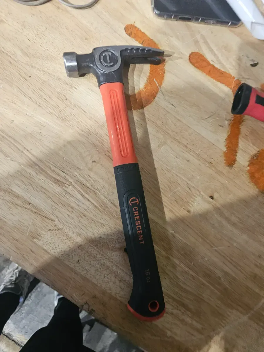 20 oz. Fiberglass General Purpose Hammer - image 2