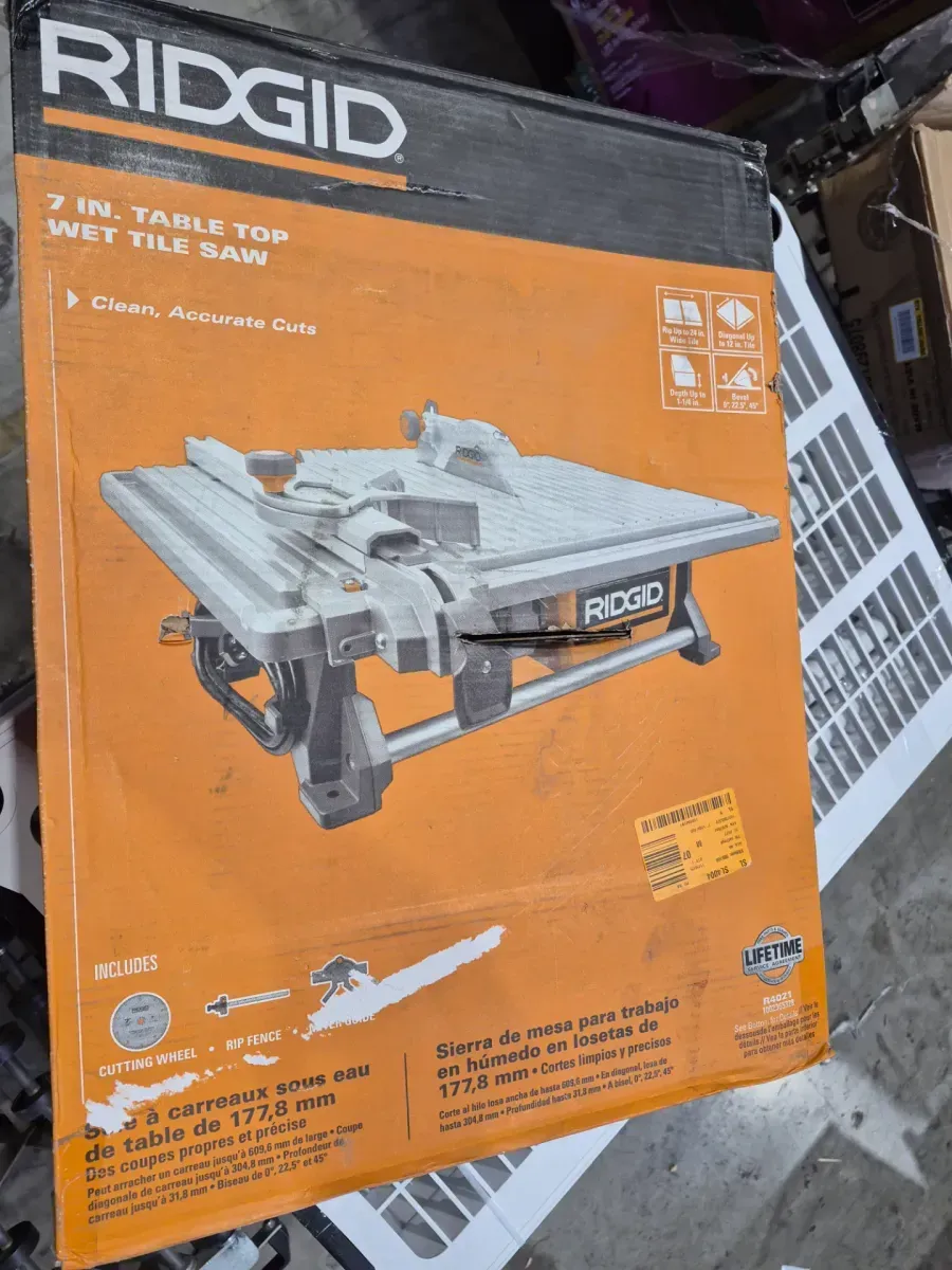 RIDGID 6.5-Amp 7 in. Blade Corded Table Top Wet Tile Saw - image 2