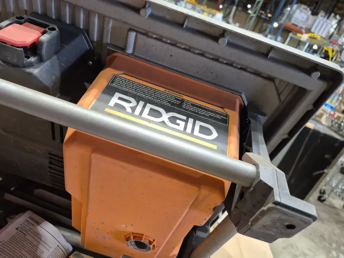 RIDGID 6.5-Amp 7 in. Blade Corded Table Top Wet Tile Saw - image 7