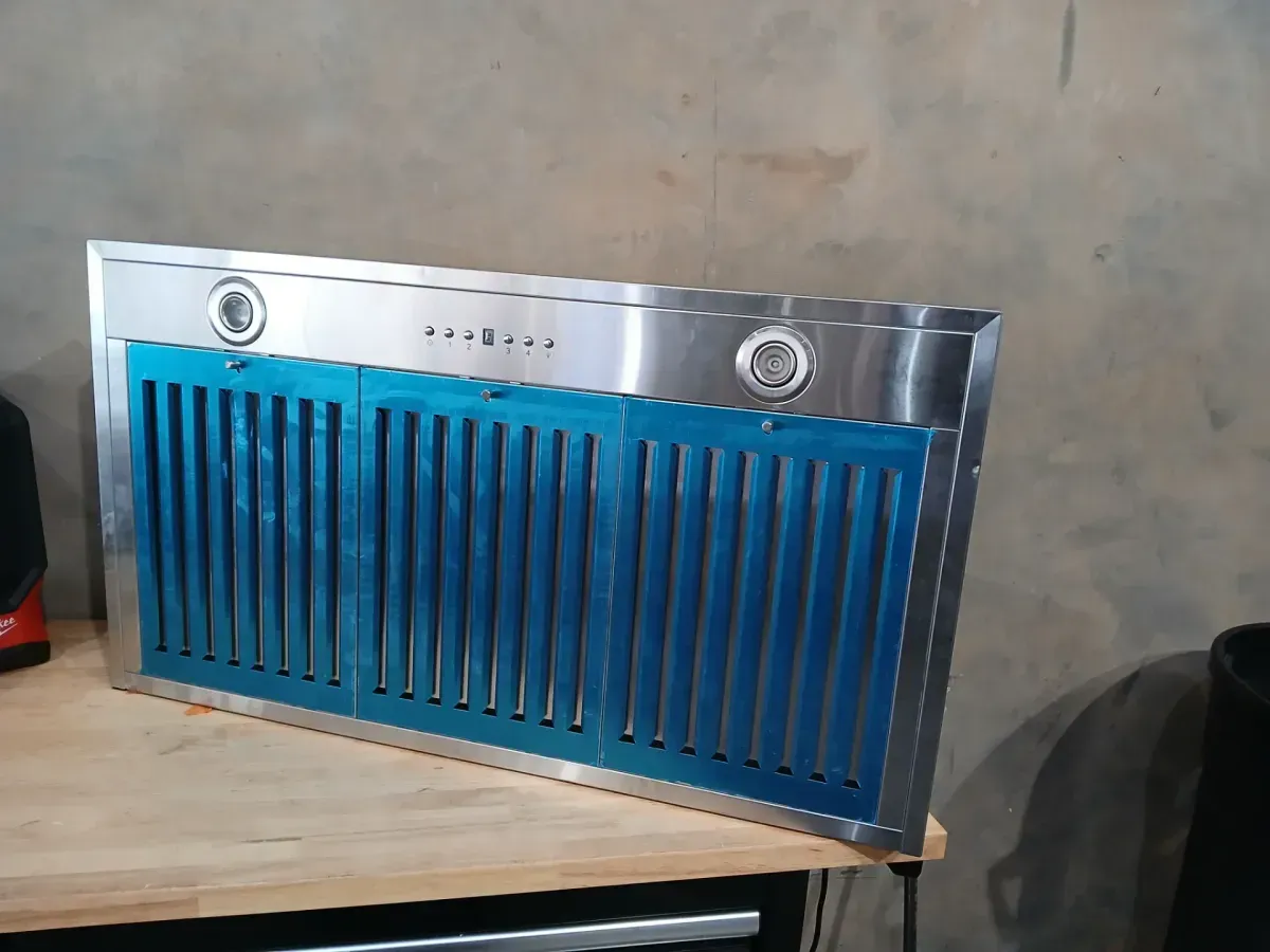 *** The range hood connector is damaged.*** Range Hood Insert 20 Inch 600 CFM Stainless Steel, Ultra-Quiet Built-in Kitchen Exhaust Hood with Dishwasher-Safe Filter - image 2