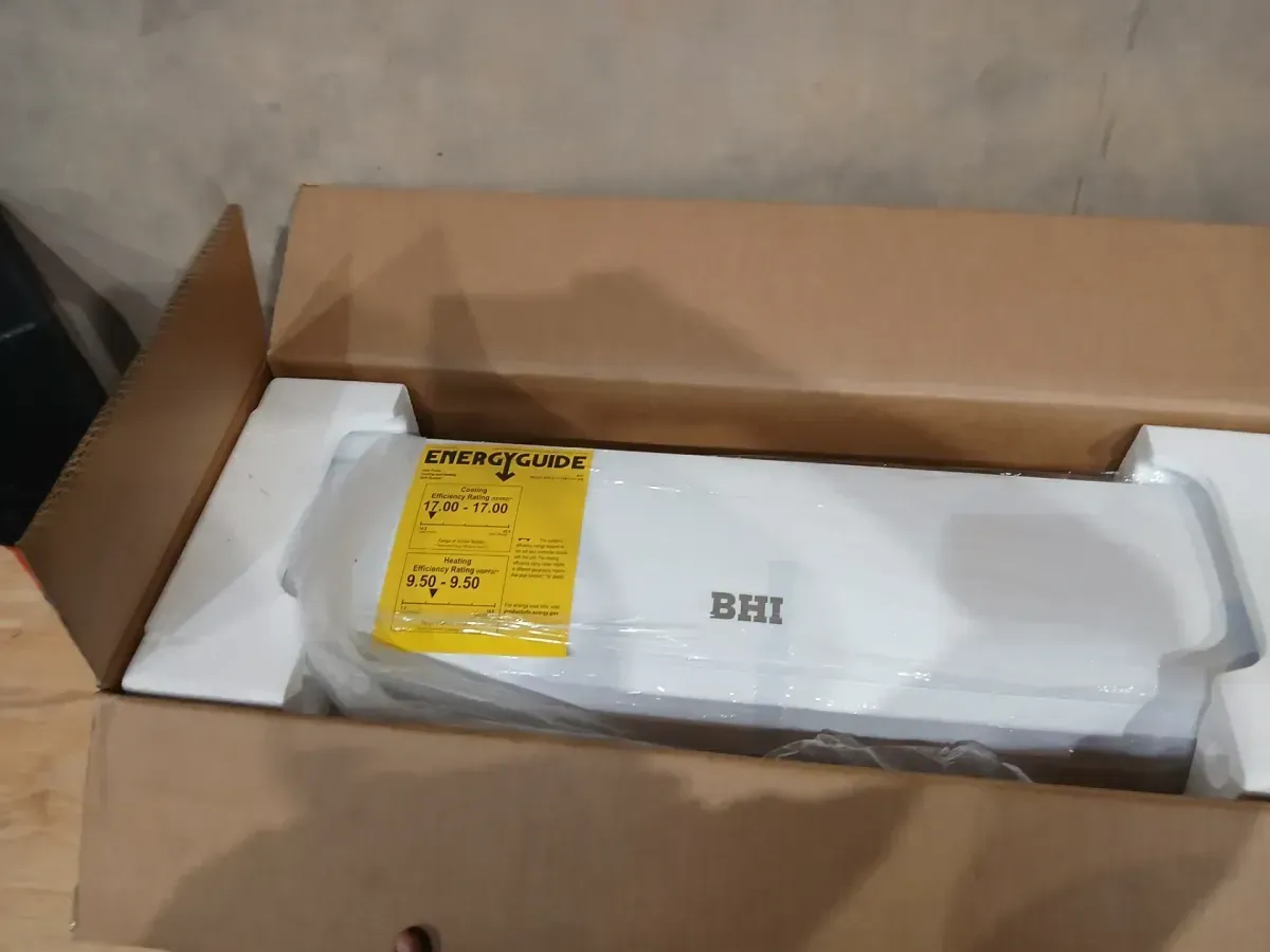 12,000 BTU 115-Volt, 17 SEER2, 600 sq. ft. Ductless Mini Split Air Conditioner with Heat Pump, 16.4 ft. (5m) Lineset - image 3