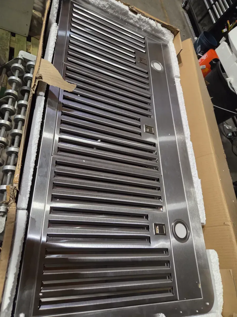 Stainless Steel Under-Cabinet Range Hood - image 3