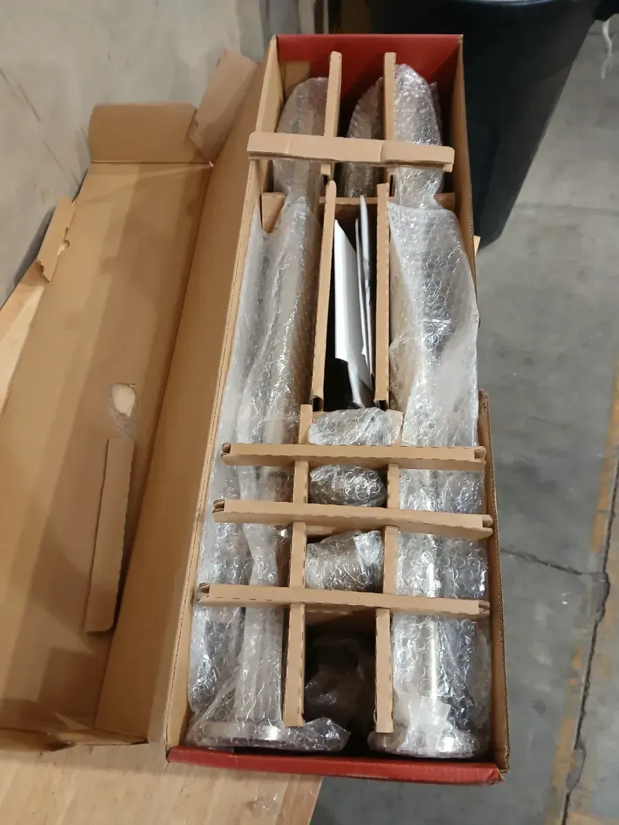 Traditional 3-Handle Freestanding Tub Faucet Trim Kit 36 in. with Hand Shower in. Polished Nickel - image 3