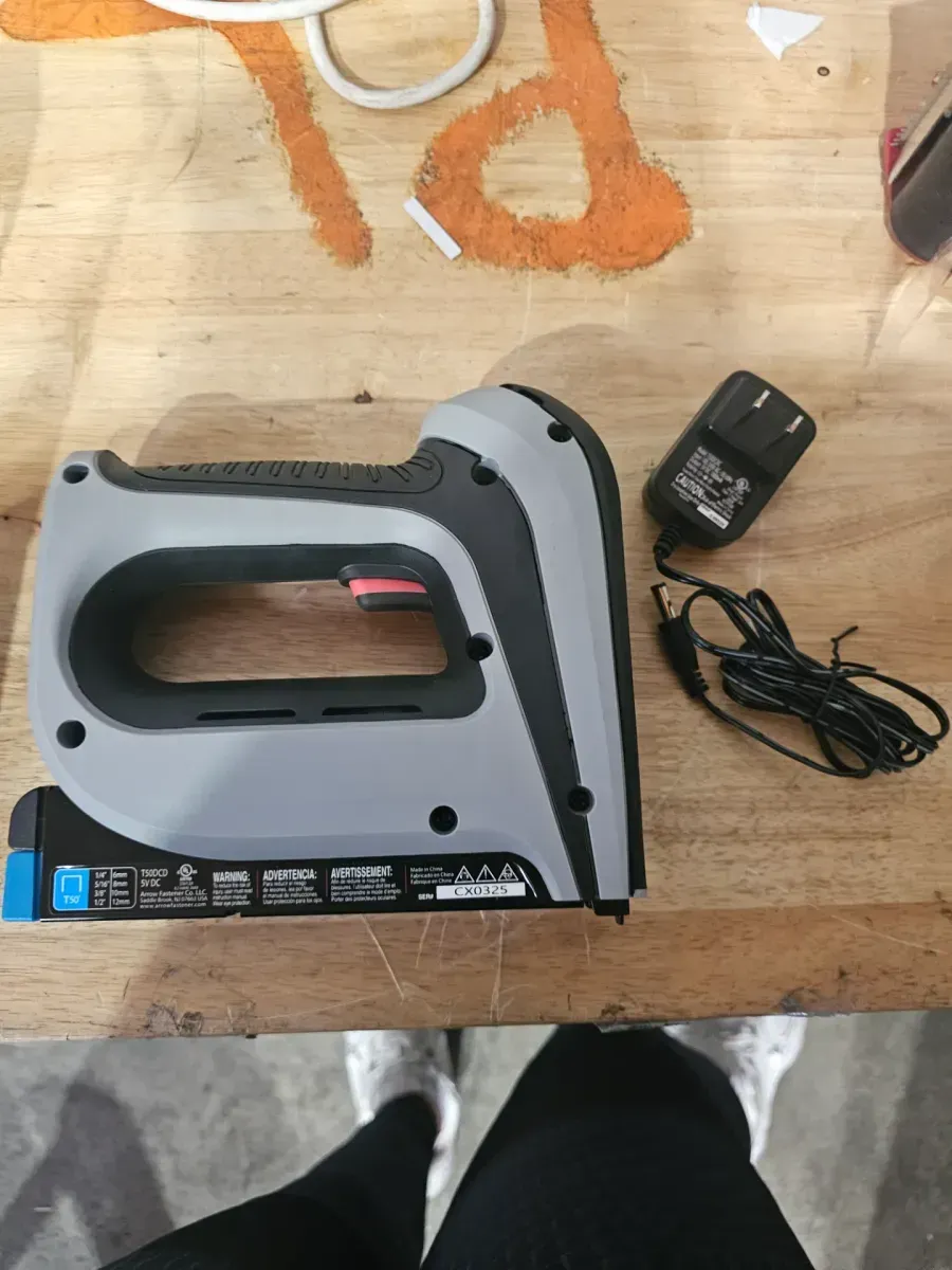 T50DCD Cordless Staple Gun - image 3